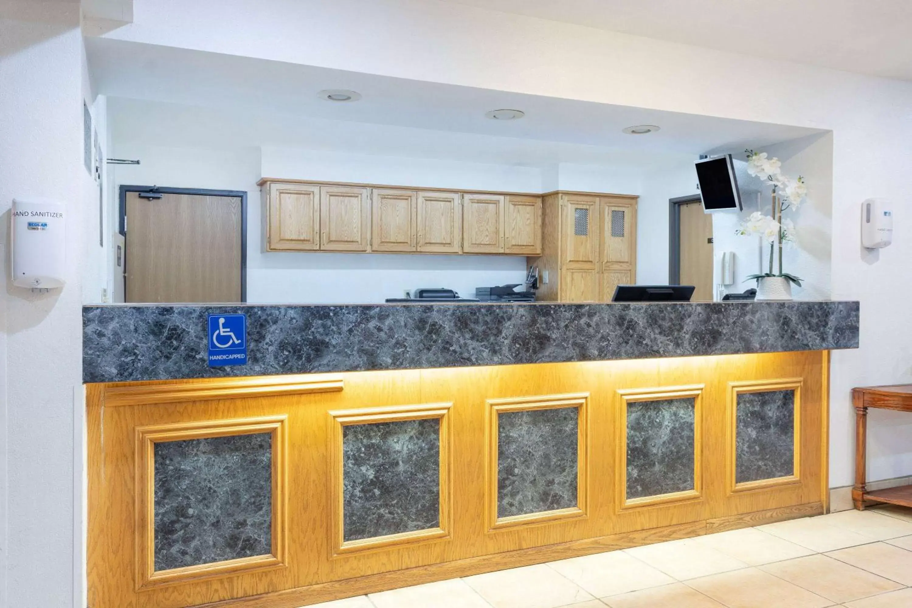 Lobby or reception in Super 8 by Wyndham The Dalles OR Lobby or reception in Super 8 by Wyndham The Dalles OR