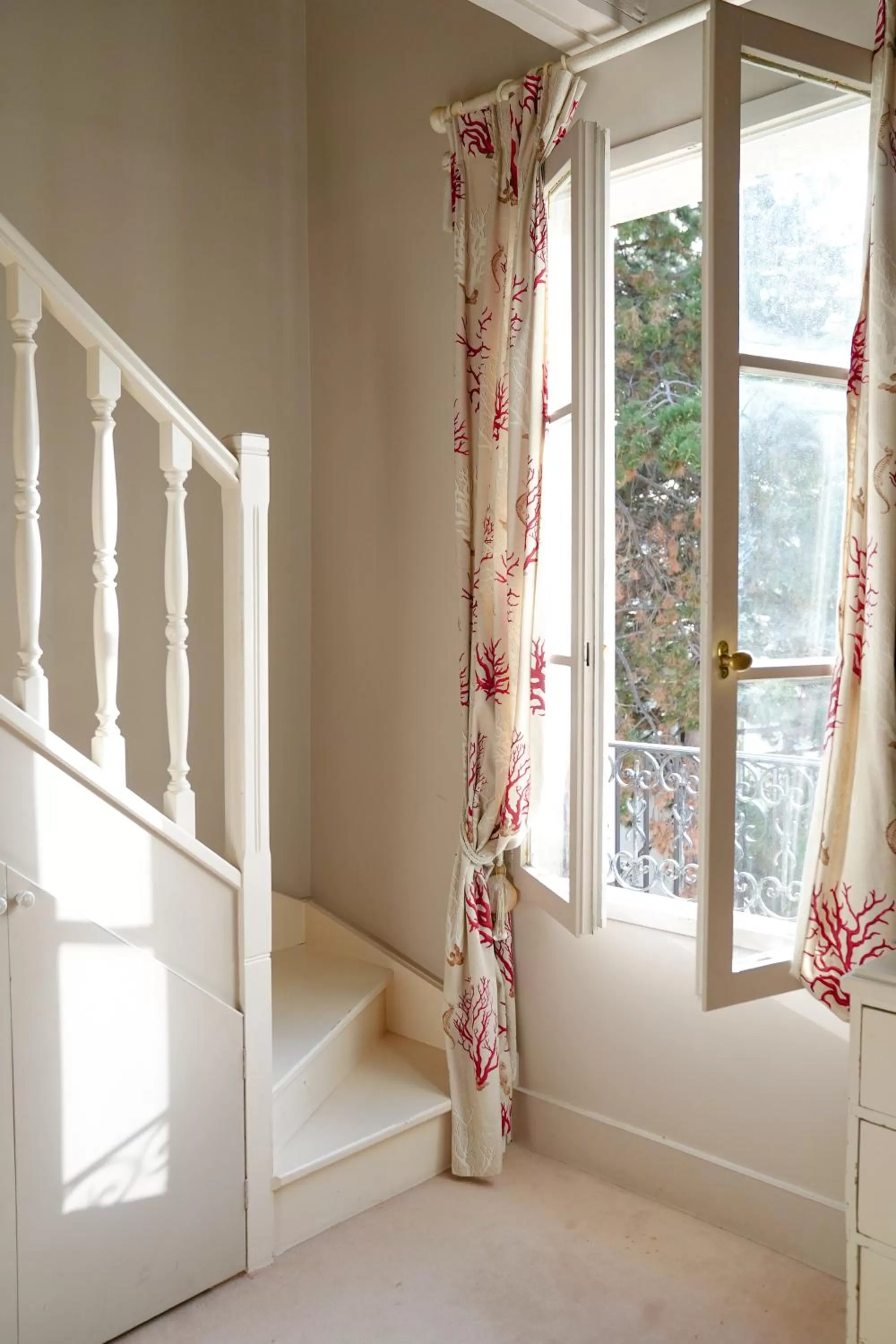 Bedroom, Bed in Villa Escudier Appart-hôtel