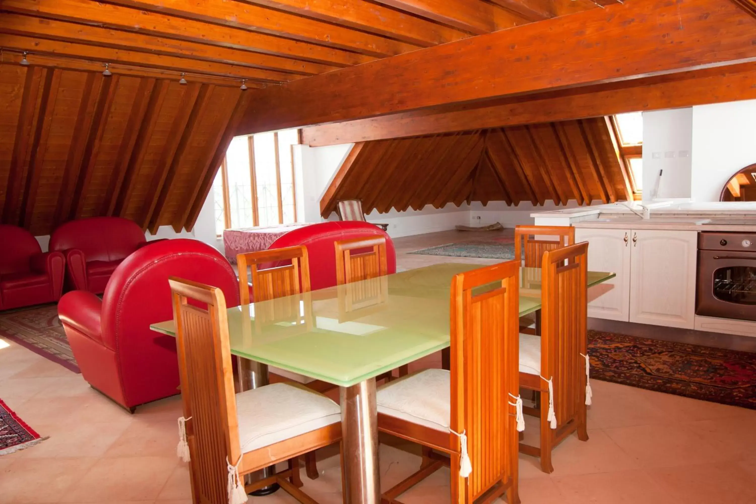 Dining Area in Villa Strampelli