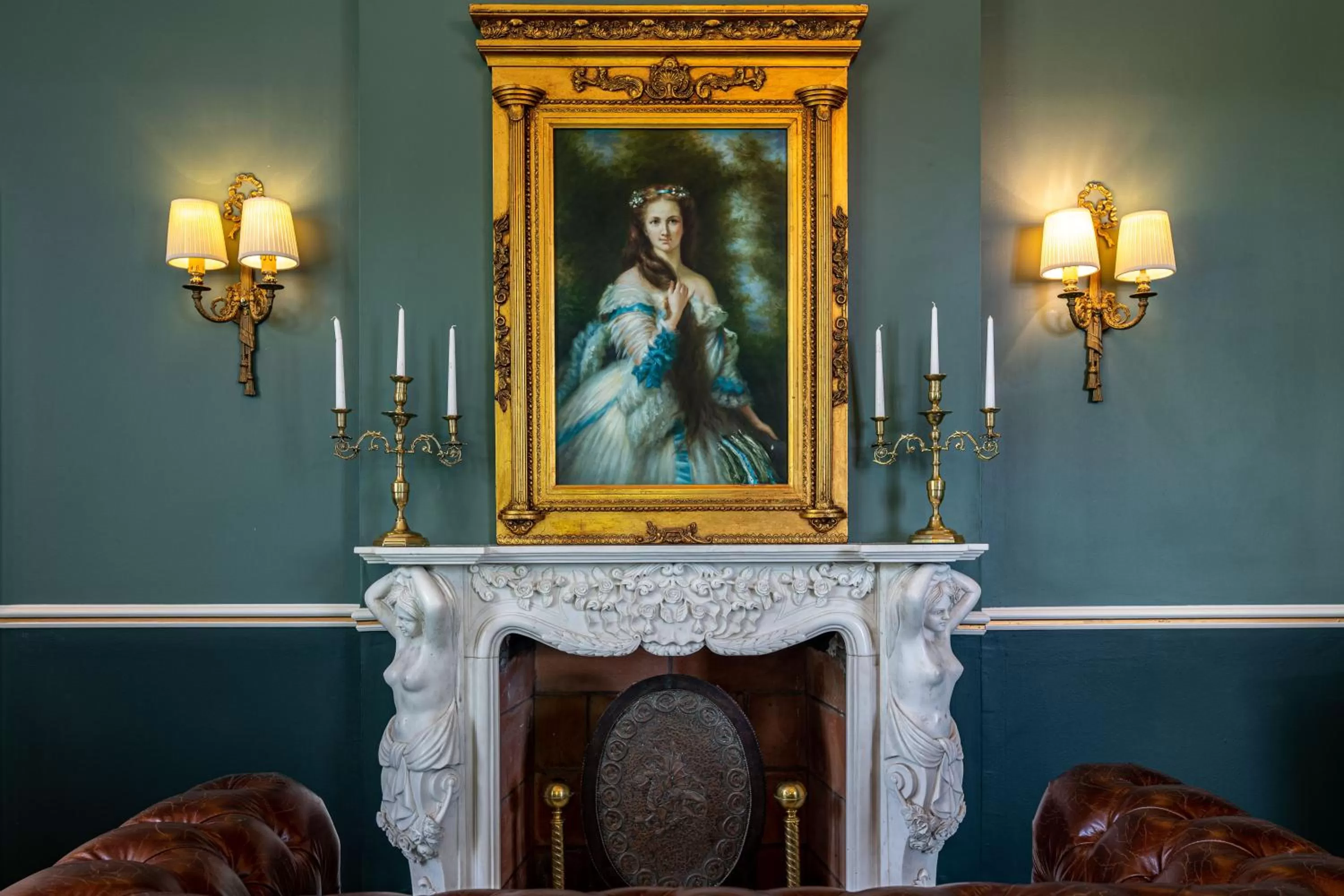Living room in Melville Castle Hotel