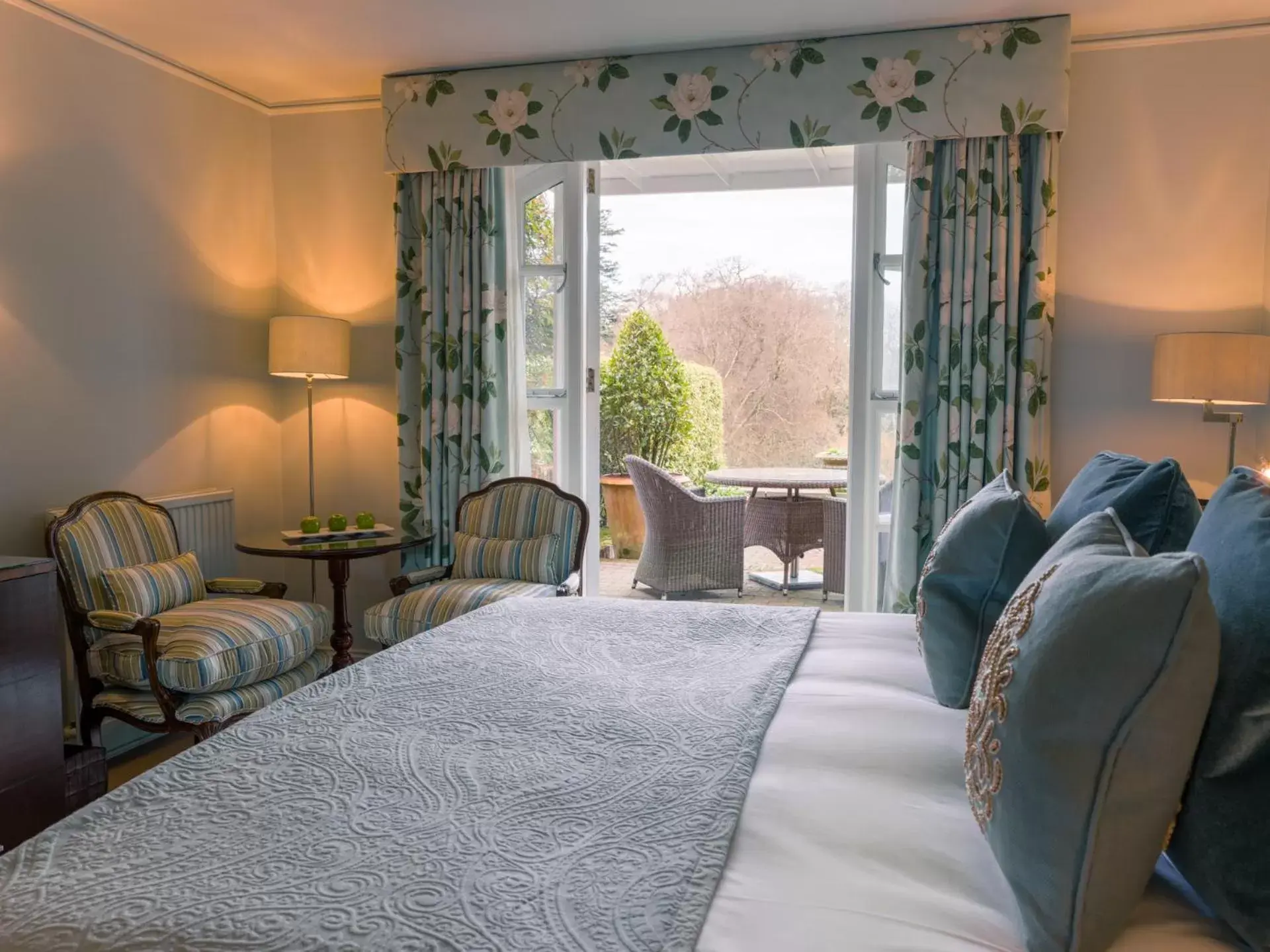 Photo of the whole room, Seating Area in Chewton Glen Hotel - an Iconic Luxury Hotel