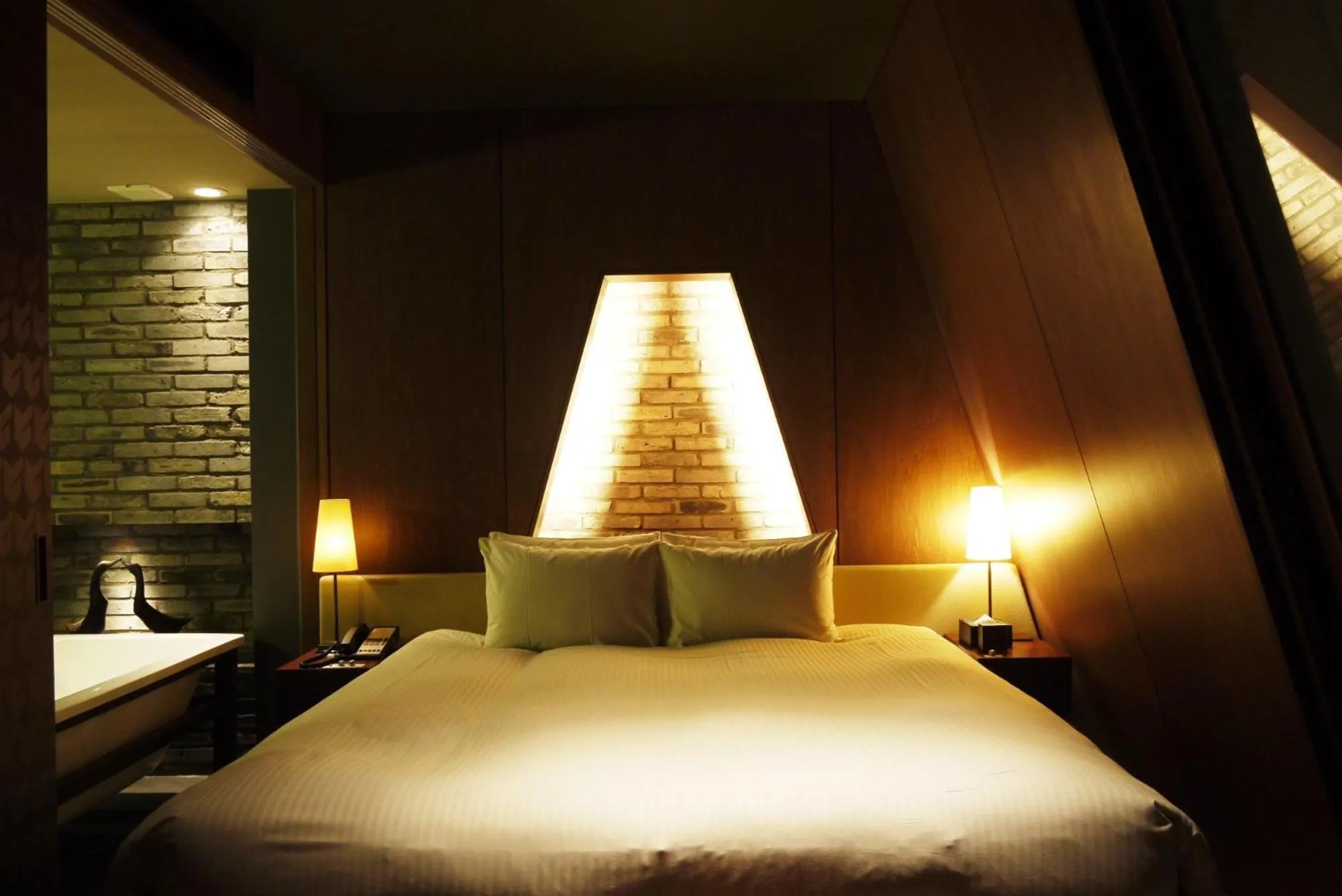 Bed in Shibuya Granbell Hotel