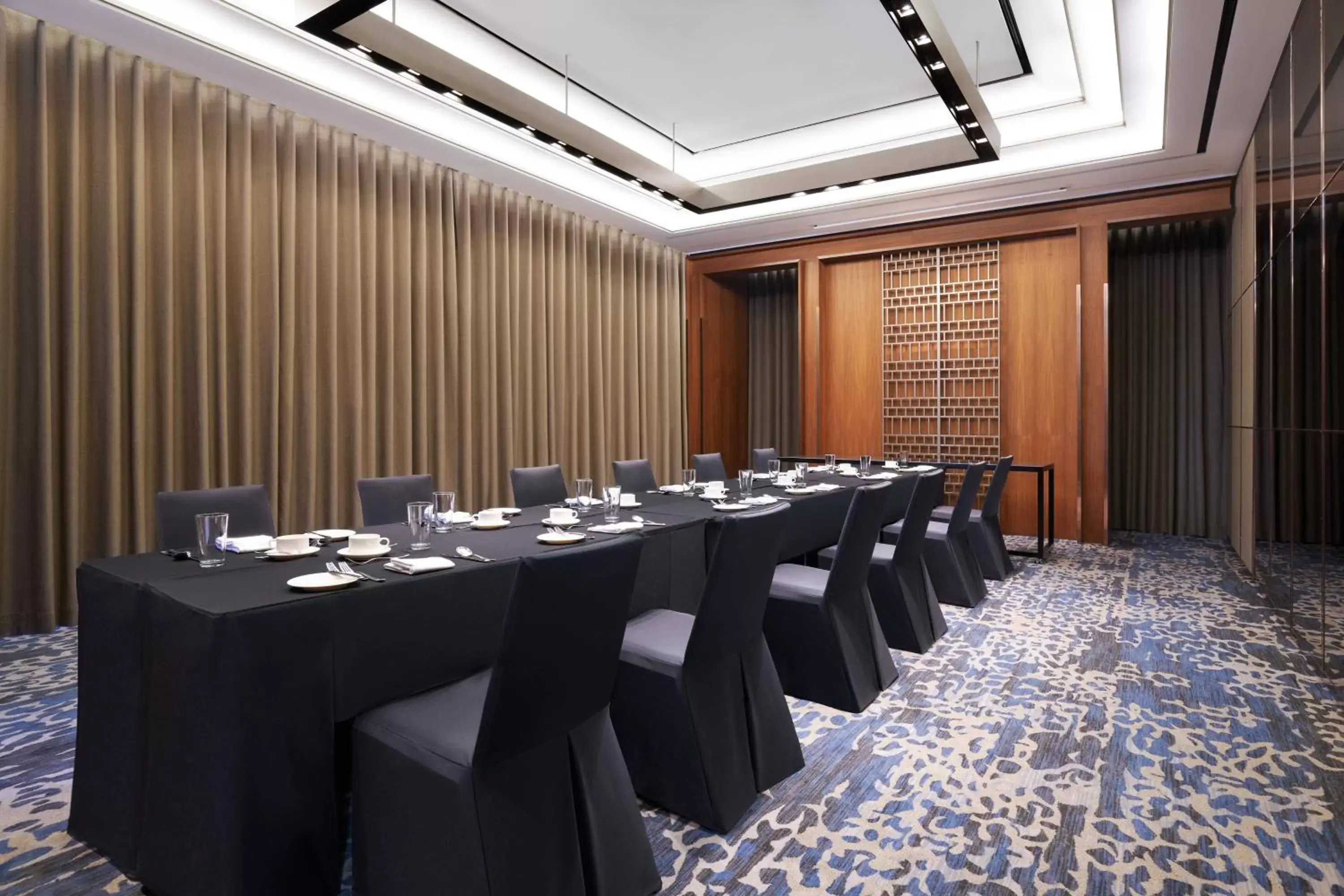 Meeting/conference room in Courtyard by Marriott Seoul Pangyo