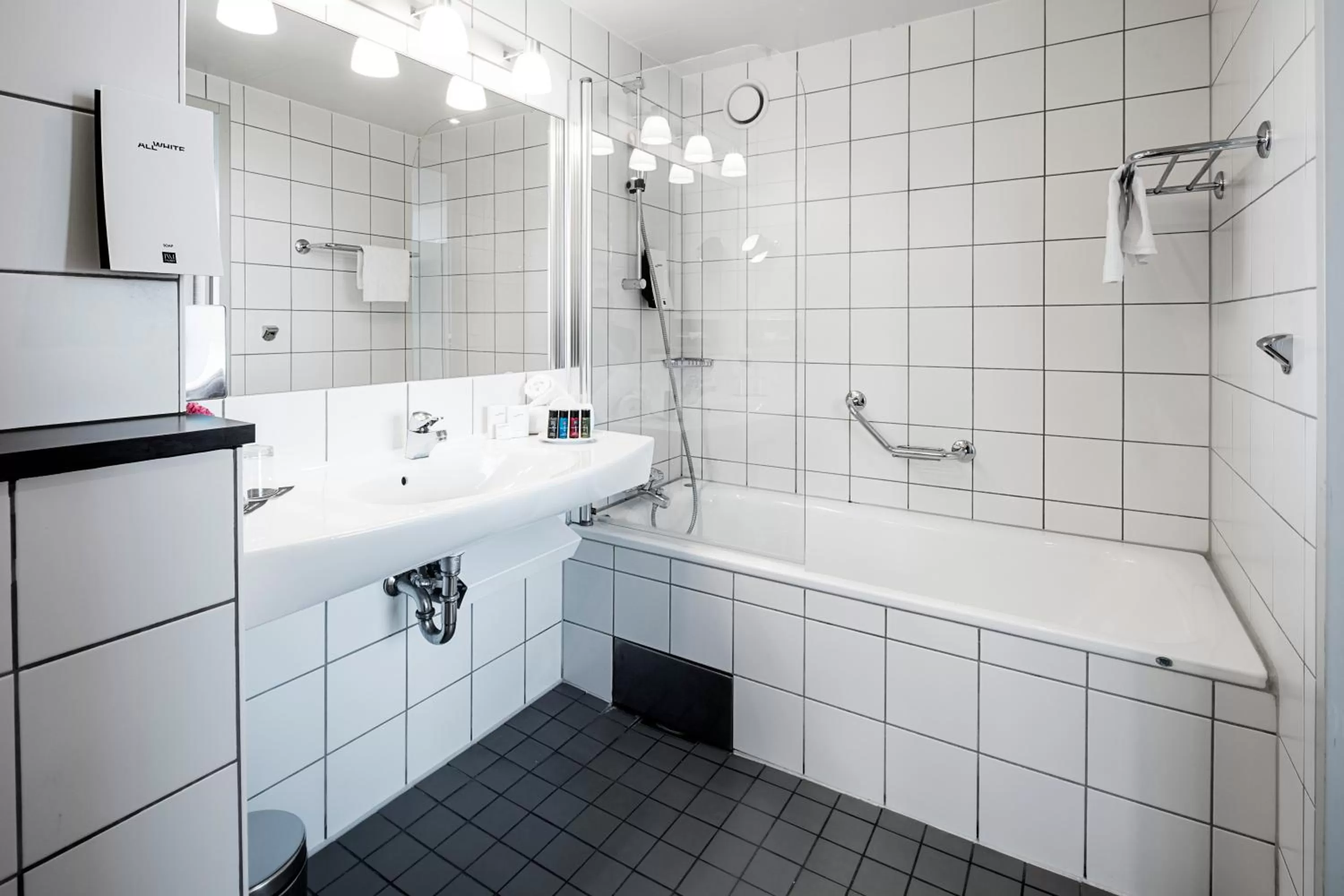 Bathroom in Hyatt Place Gothenburg Central