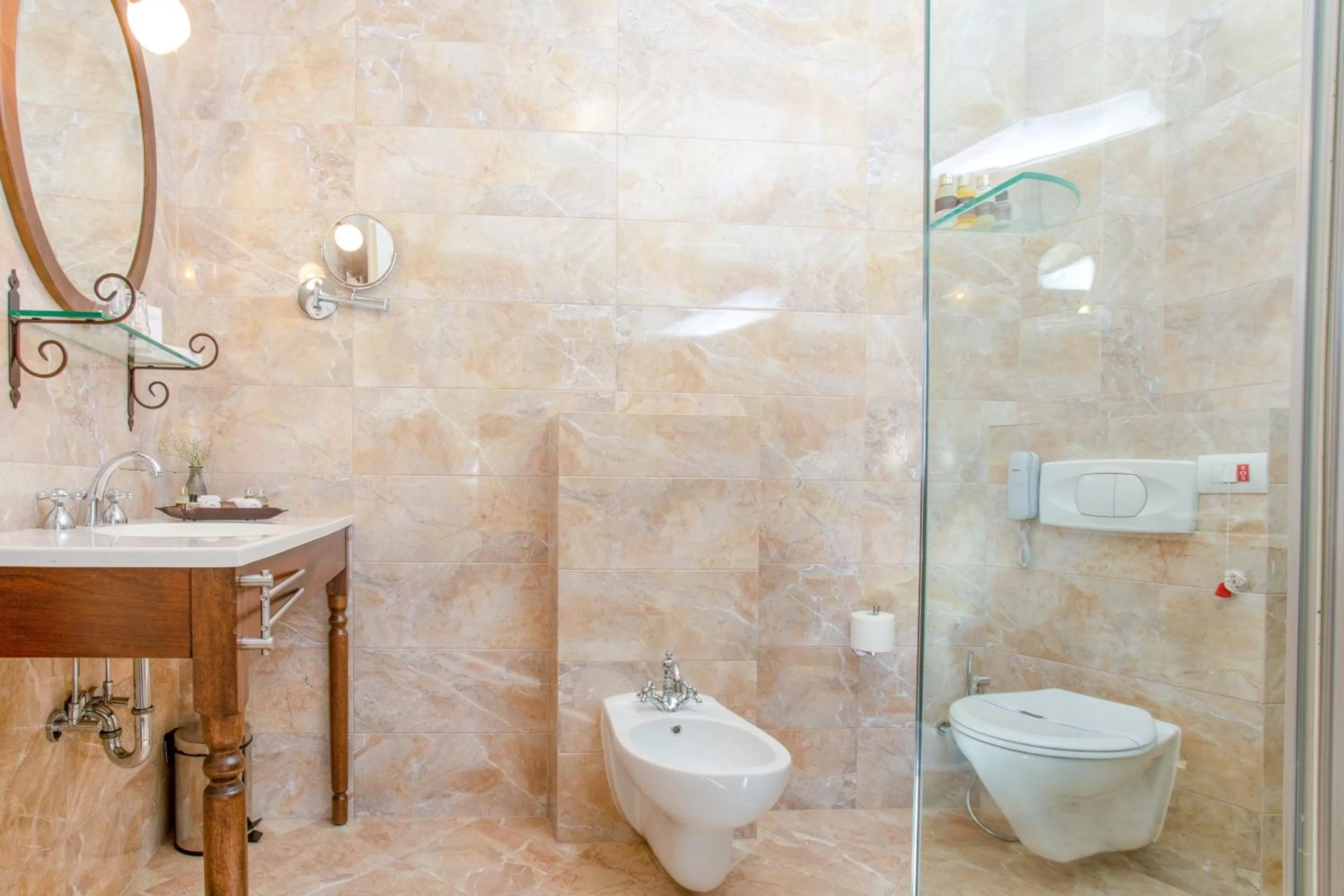 Bathroom in Hotel Garden