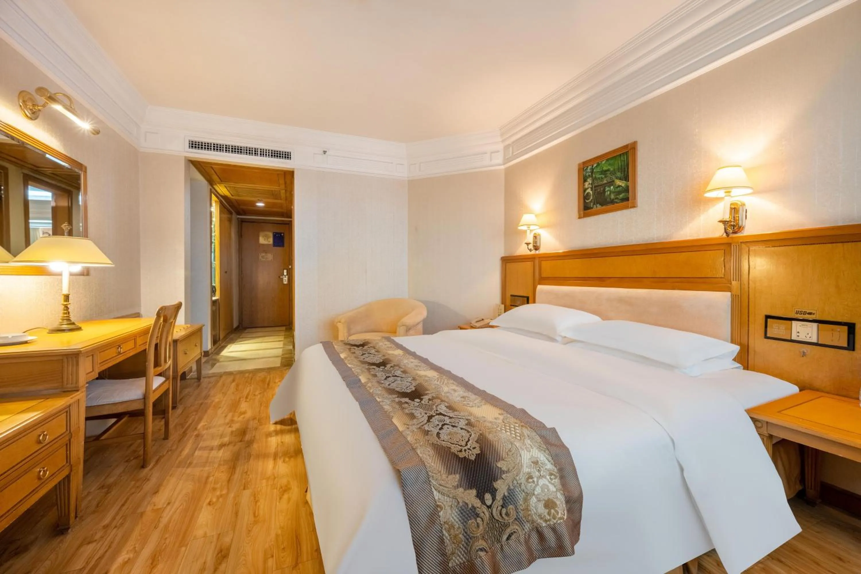 Photo of the whole room, Bed in Hotel Silverland