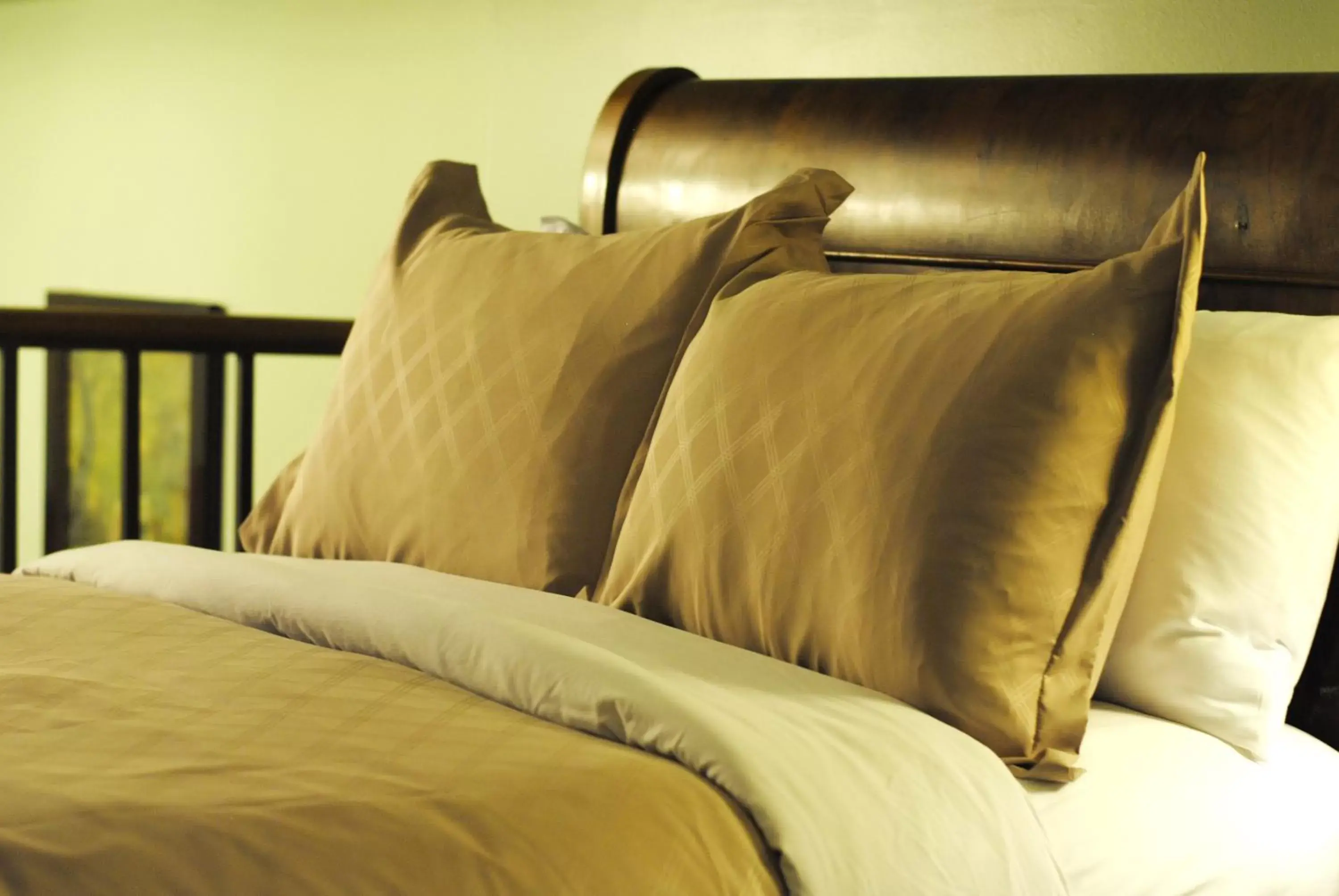 Bed in Hotel Millersburg