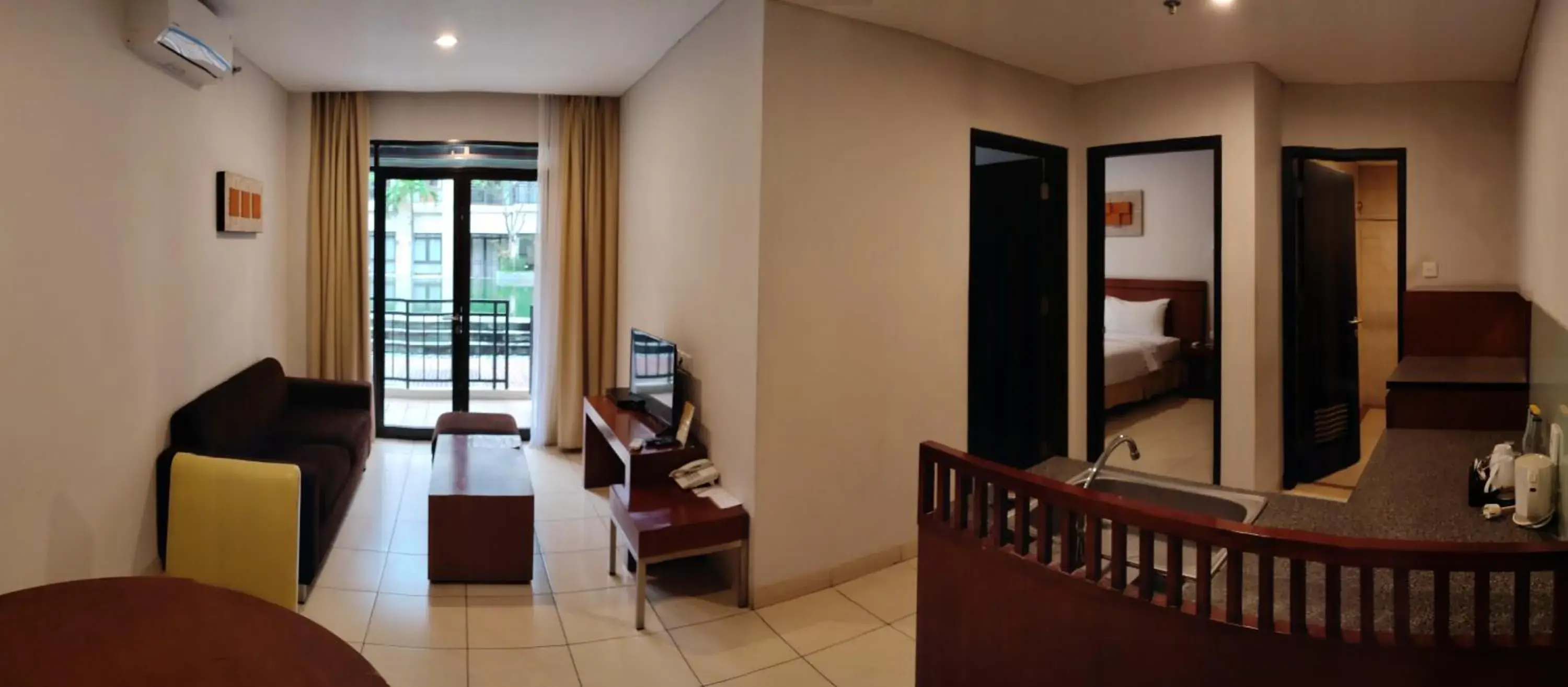 Seating Area in Grand Kuta Hotel And Residence