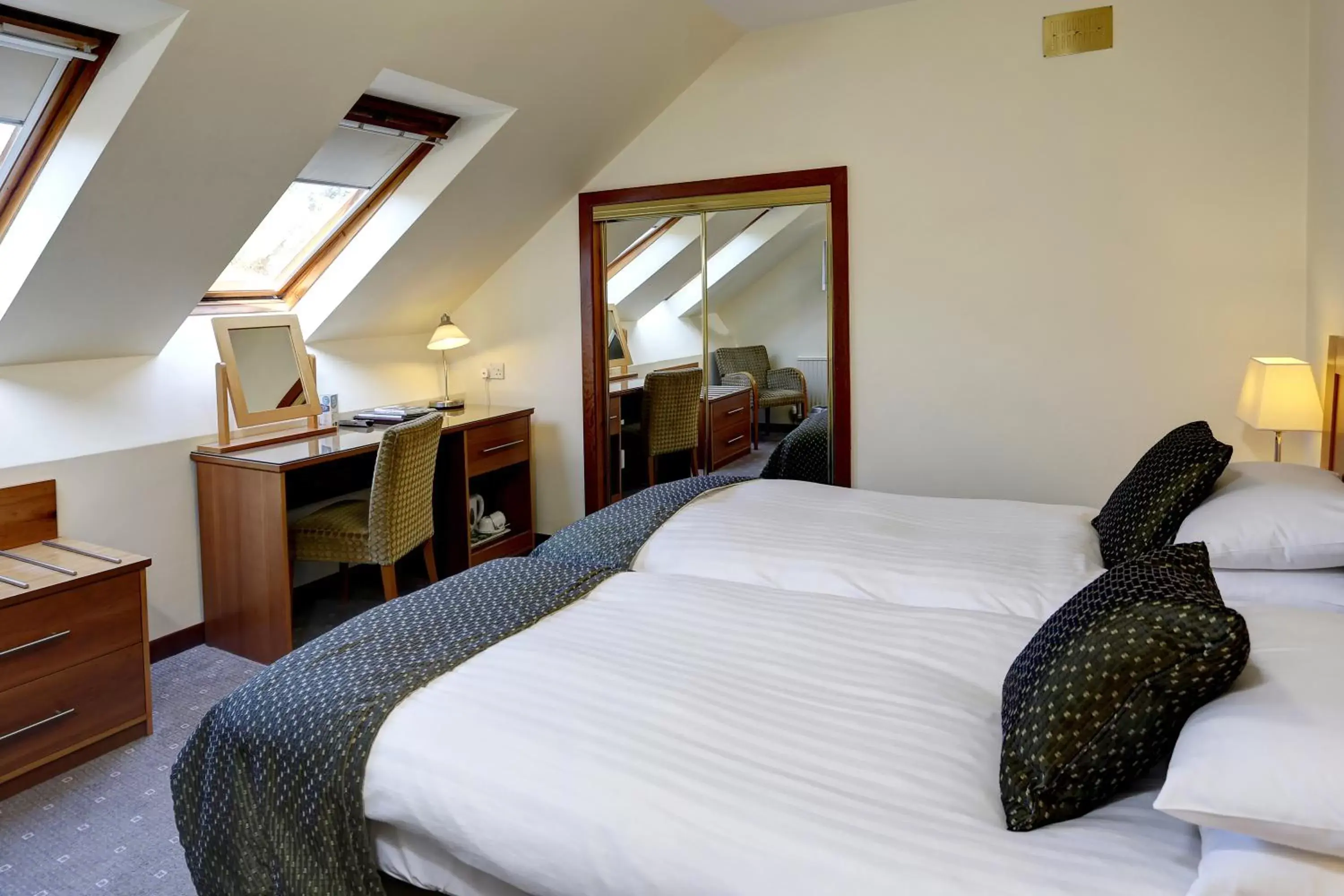 Bedroom, Bed in Best Western Balgeddie House Hotel