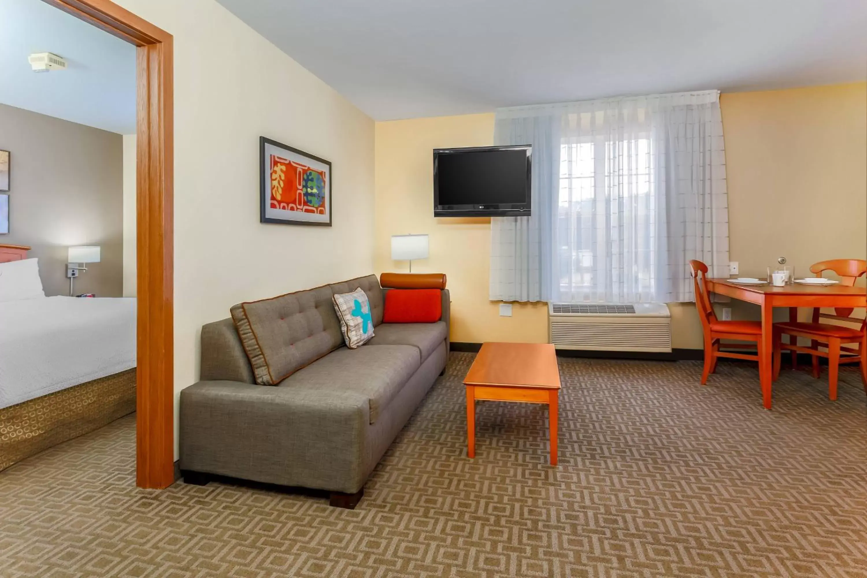 Bedroom, Seating Area in TownePlace Suites by Marriott College Station