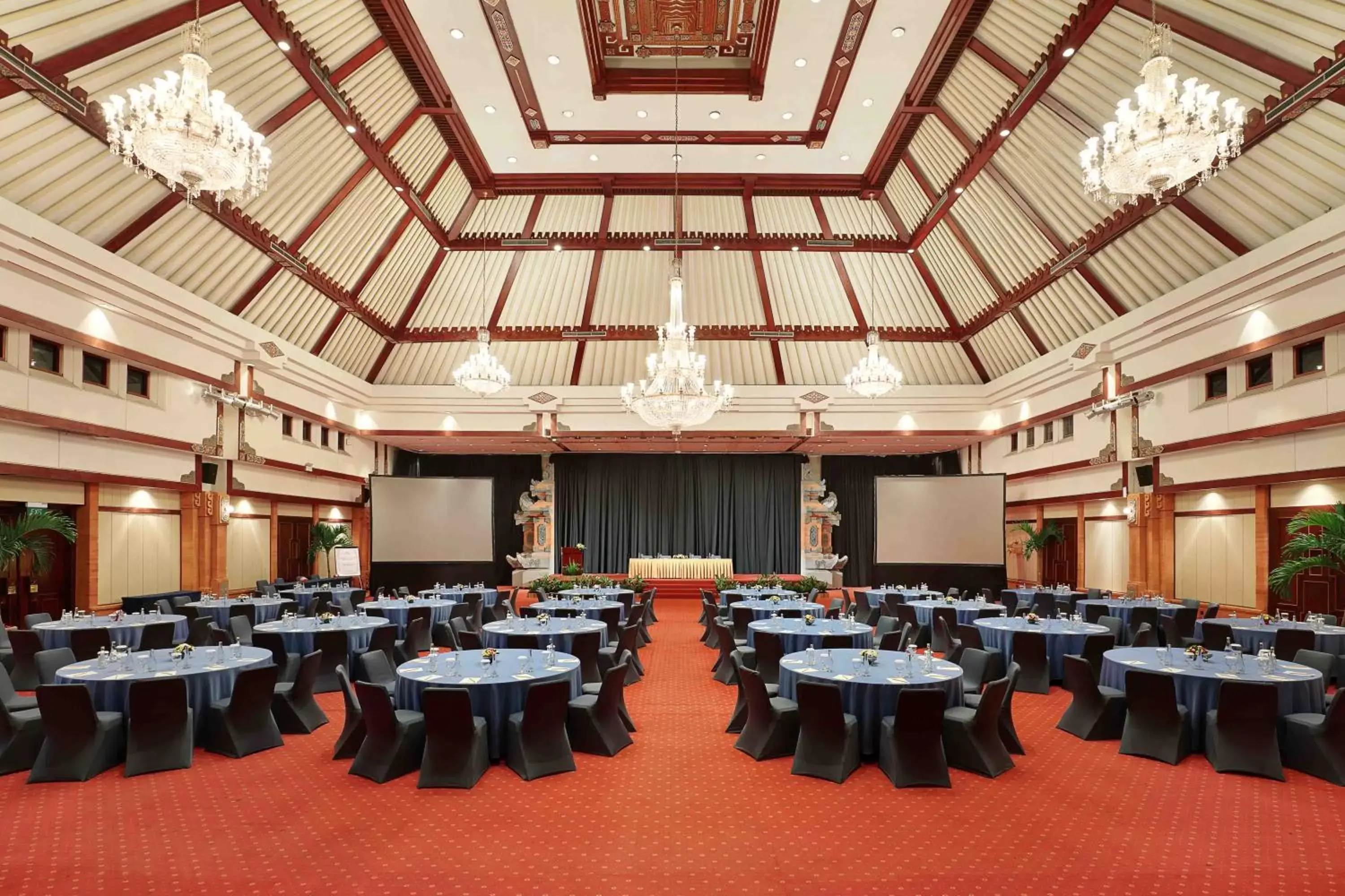 Business facilities, Banquet Facilities in Discovery Kartika Plaza Hotel
