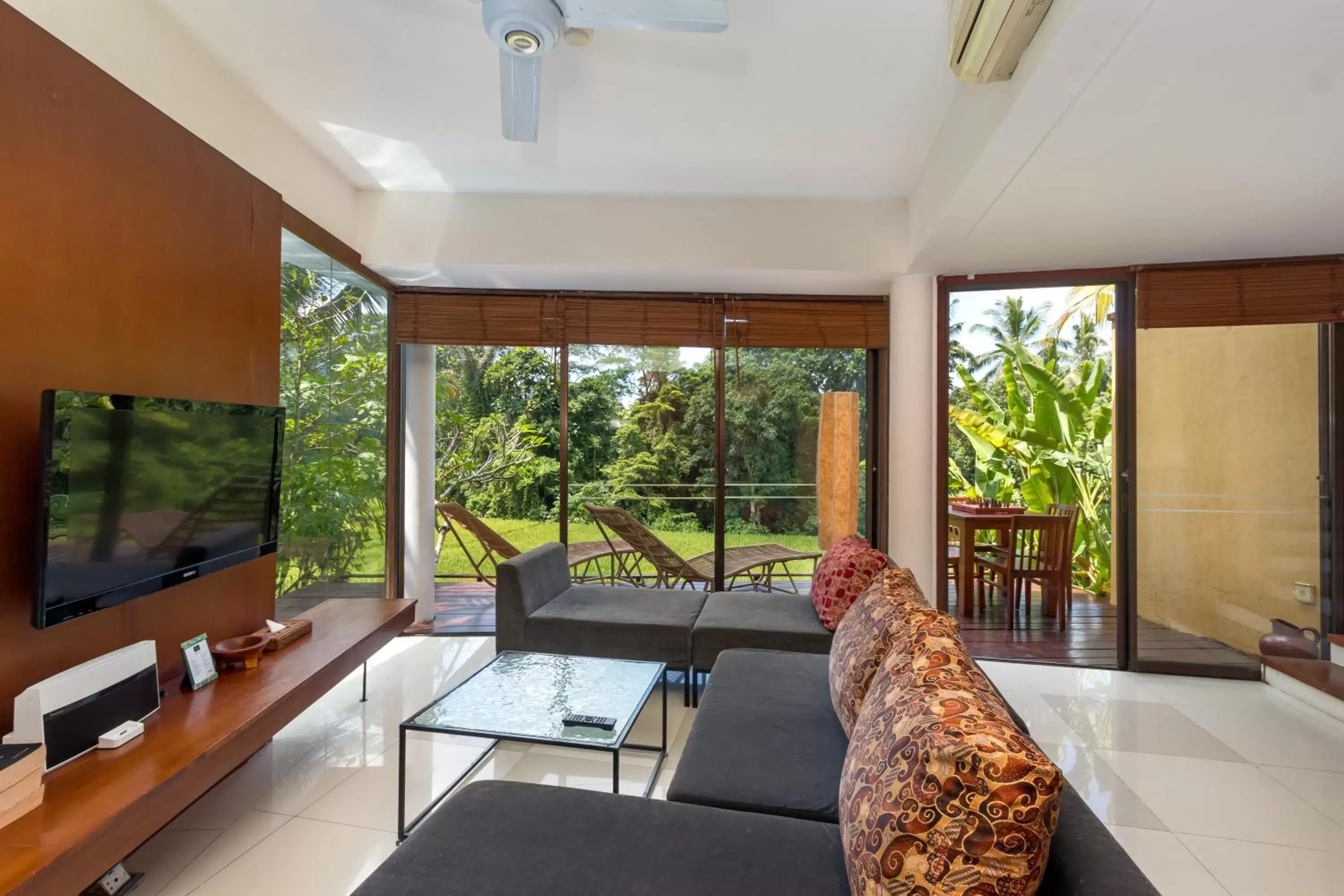 TV and multimedia, Seating Area in Ubud Green Resort Villas Powered by Archipelago