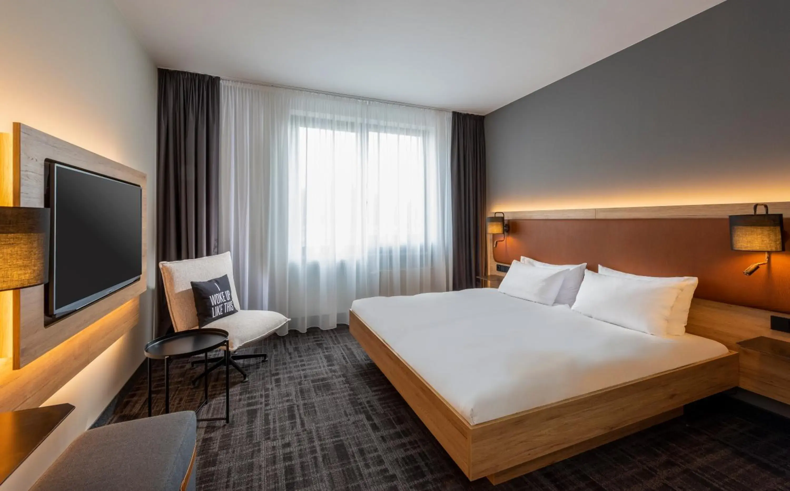 Photo of the whole room, Bed in Precise House Dusseldorf Airport