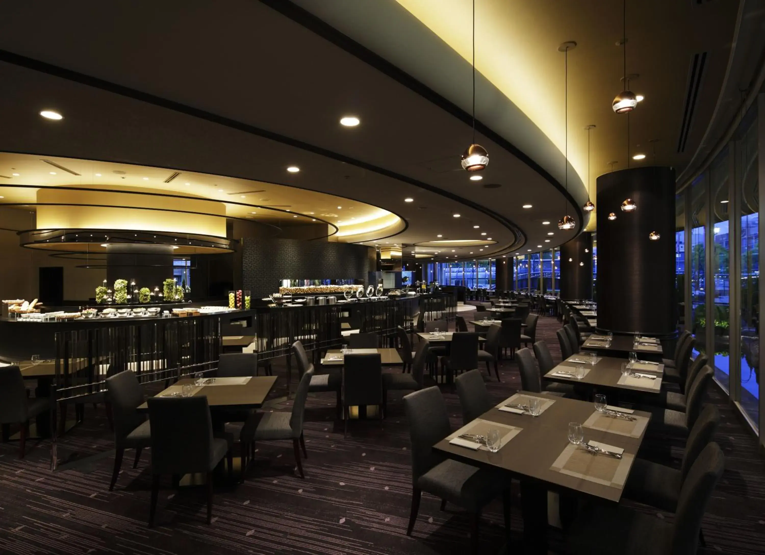 Lounge or bar, Restaurant/Places to Eat in Rihga Royal Hotel Hiroshima