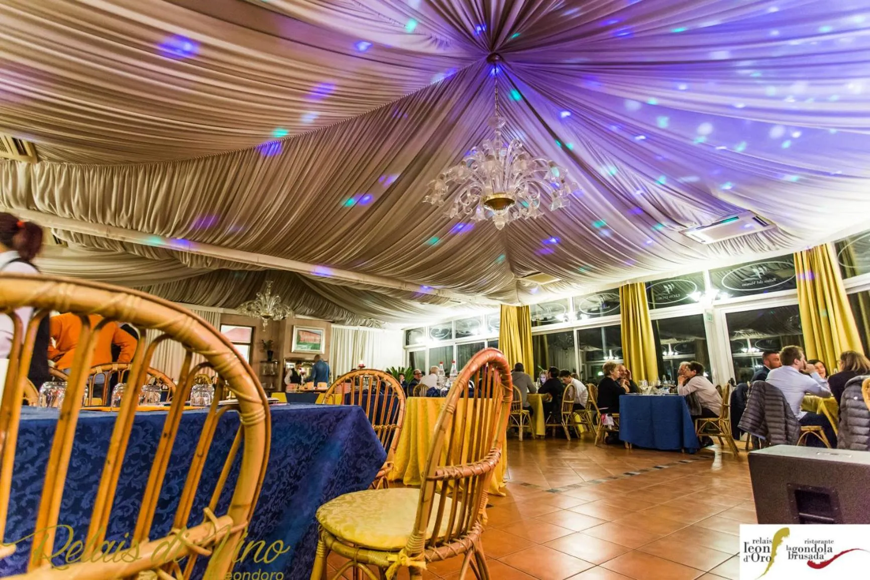 Lounge or bar in Relais Leon d'Oro