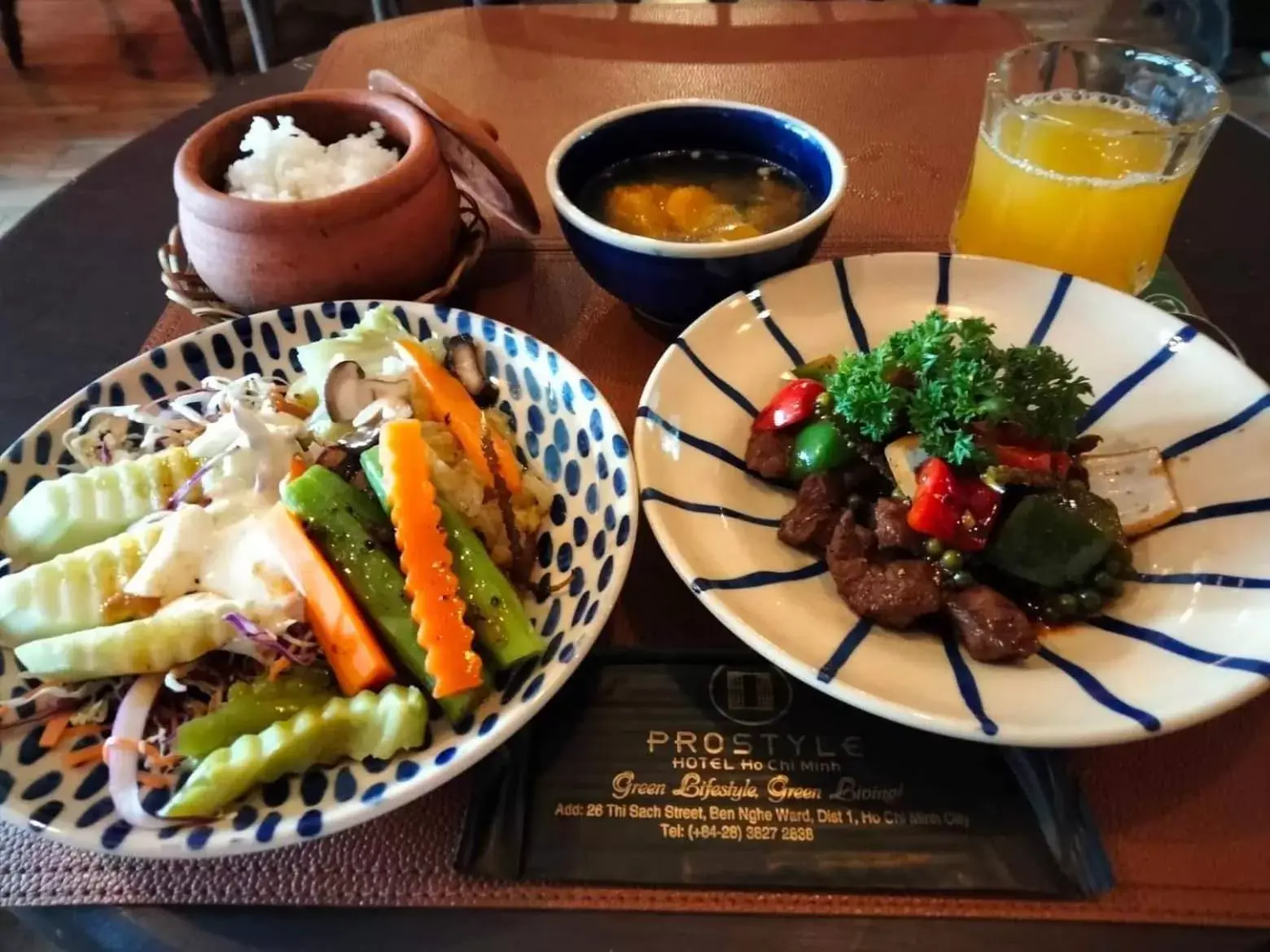 Restaurant/places to eat in Prostyle Hotel Ho Chi Minh プロスタイルホテルホーチミン Restaurant/places to eat in Prostyle Hotel Ho Chi Minh プロスタイルホテルホーチミン