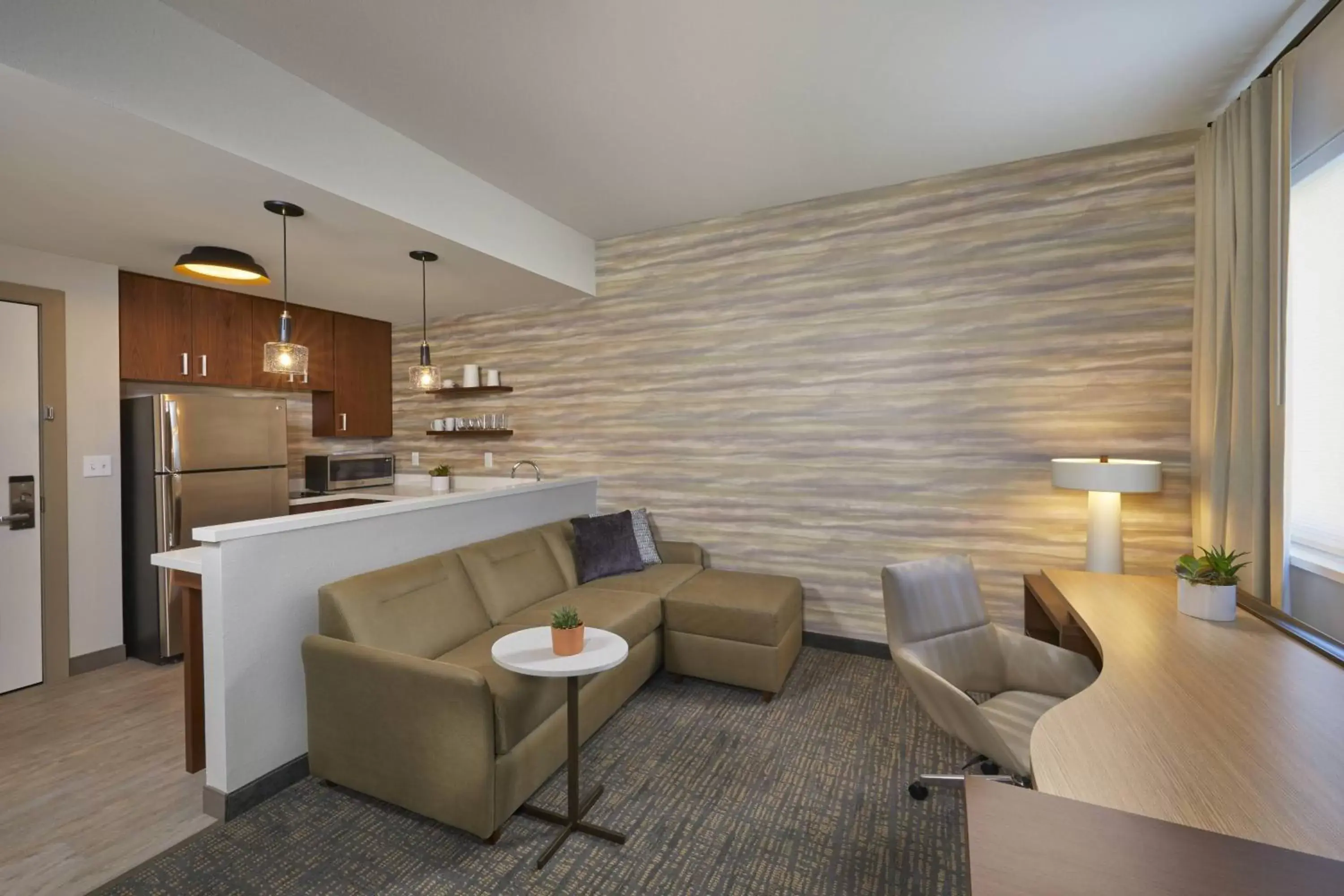 Living room, Seating Area in Residence Inn by Marriott Oahu Kapolei