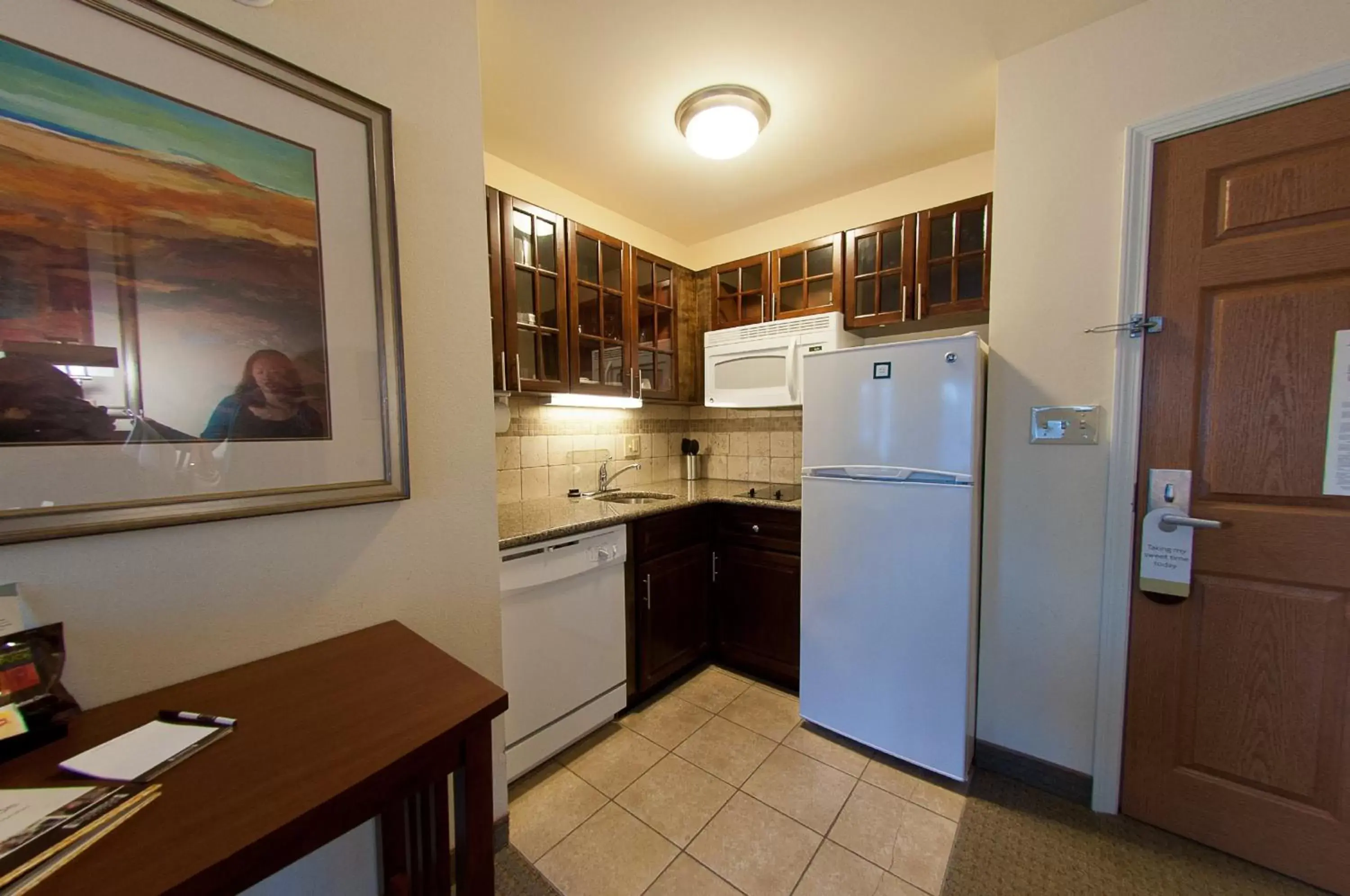 Photo of the whole room, Kitchen/Kitchenette in Staybridge Suites East Stroudsburg - Poconos, an IHG Hotel