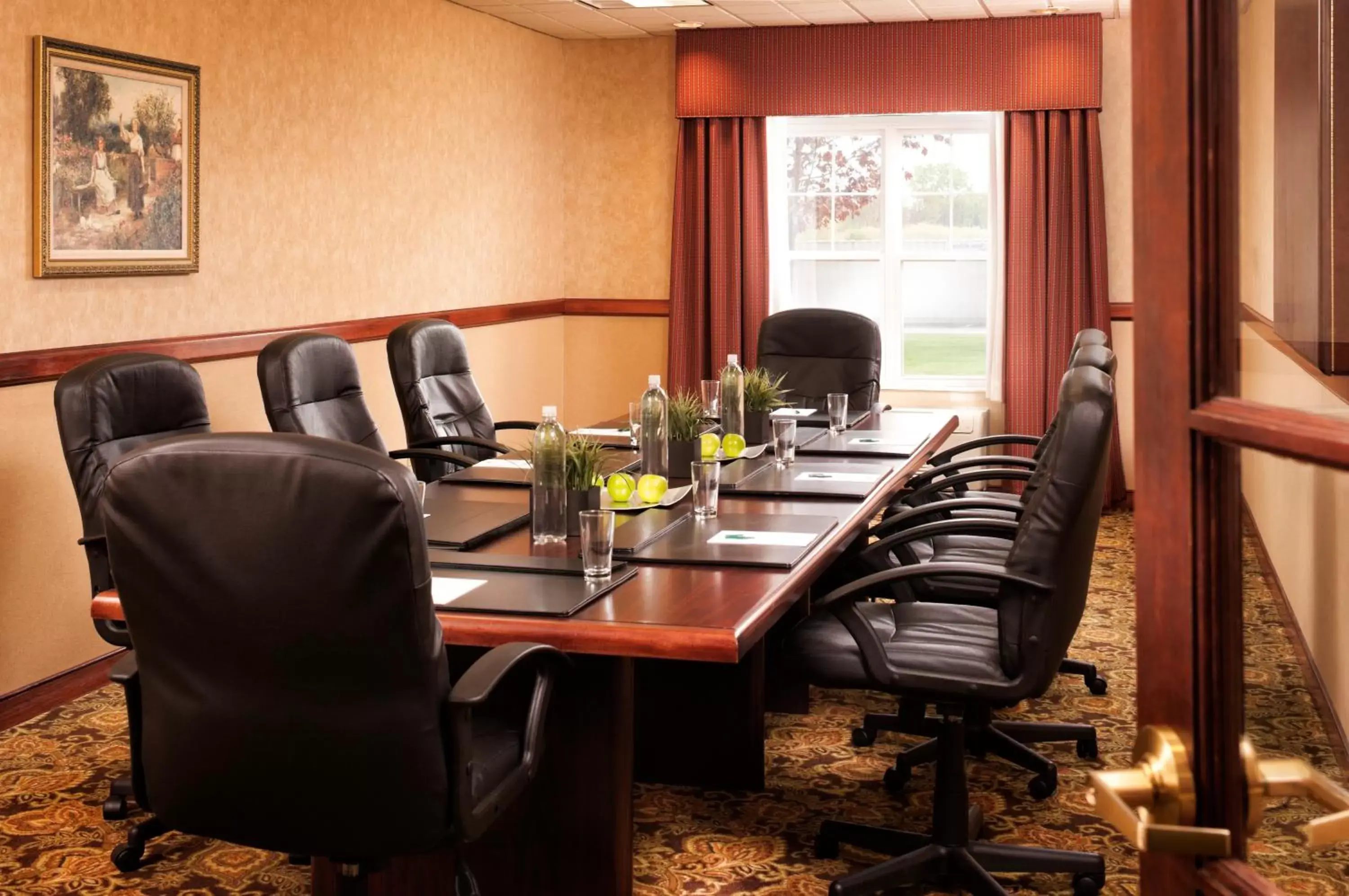 Meeting/conference room, Business Area/Conference Room in Country Inn & Suites by Radisson, Milwaukee West (Brookfield), WI