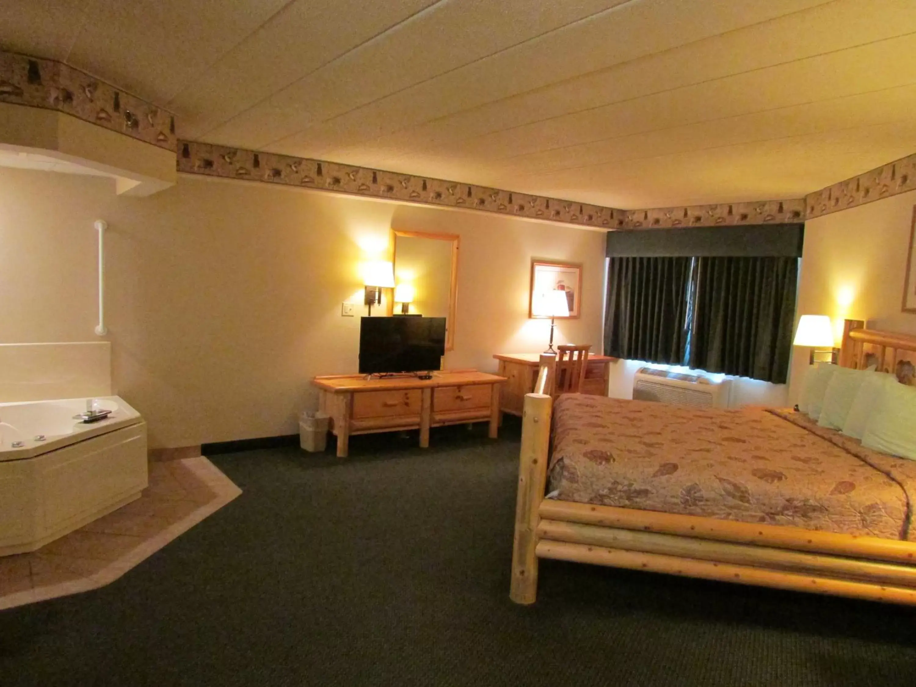 Photo of the whole room, Bed in AmeriVu Inn & Suites