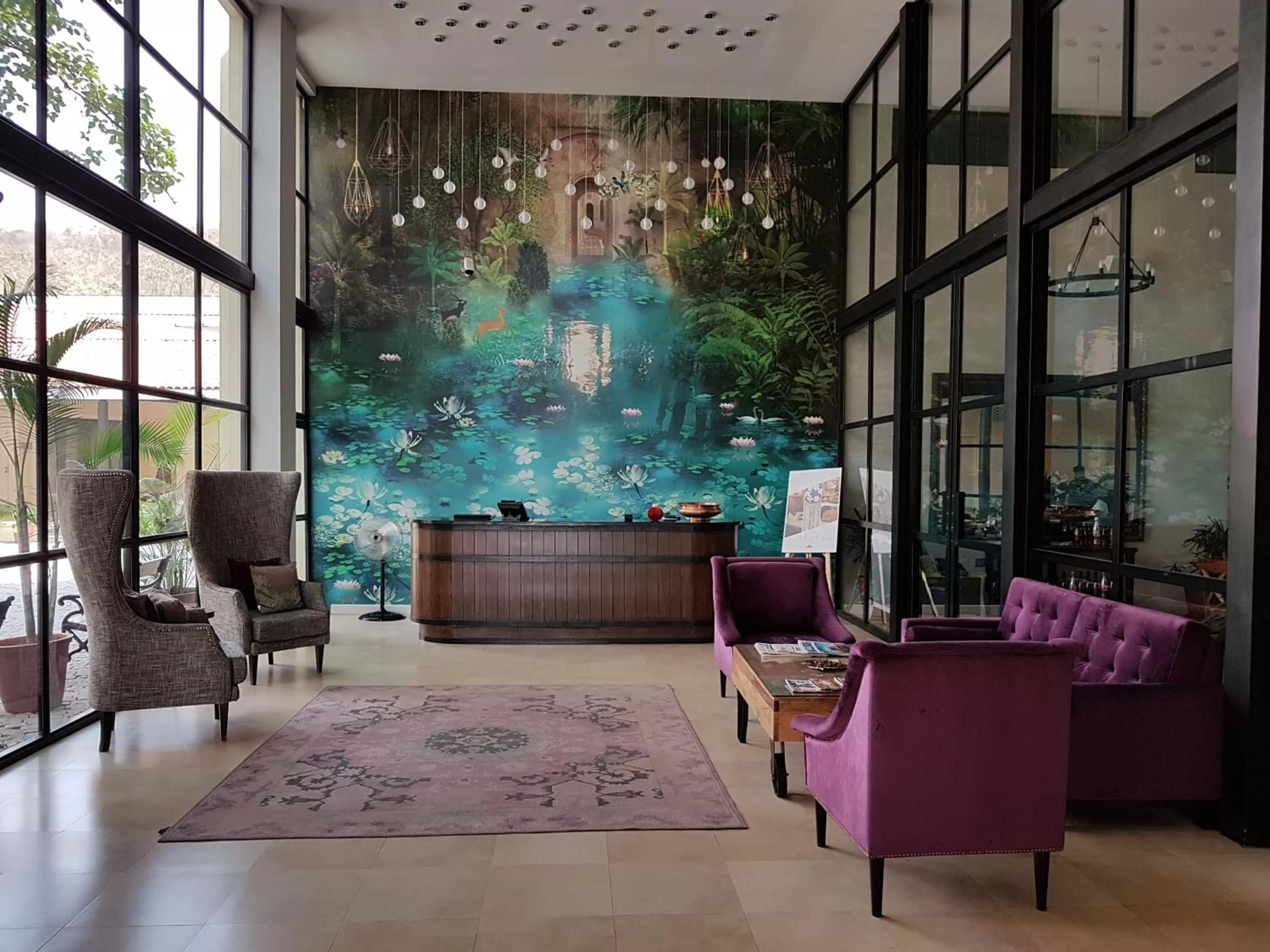 Lobby or reception in The Source At Sula