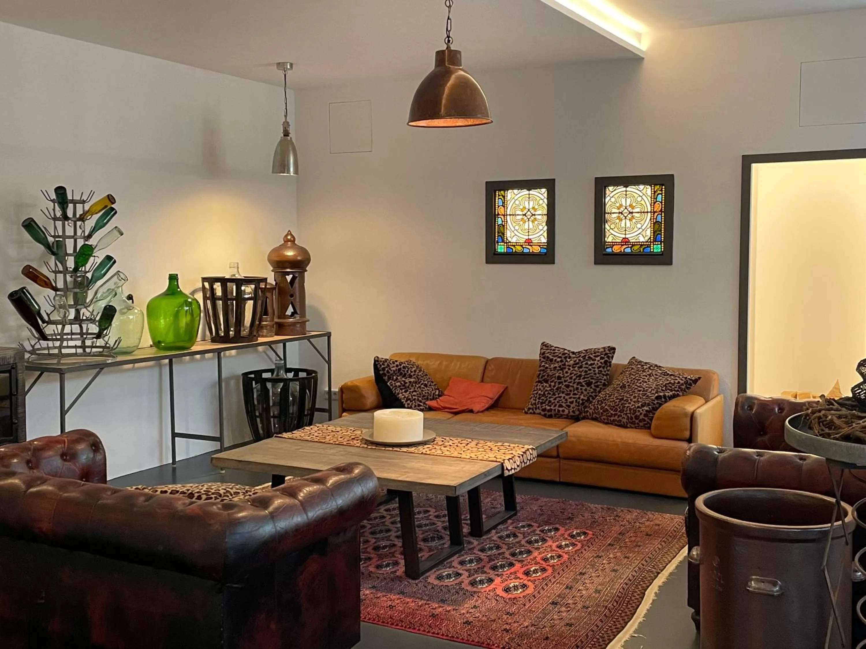 Communal lounge/ TV room in Hotel Gasthof Zum Storch