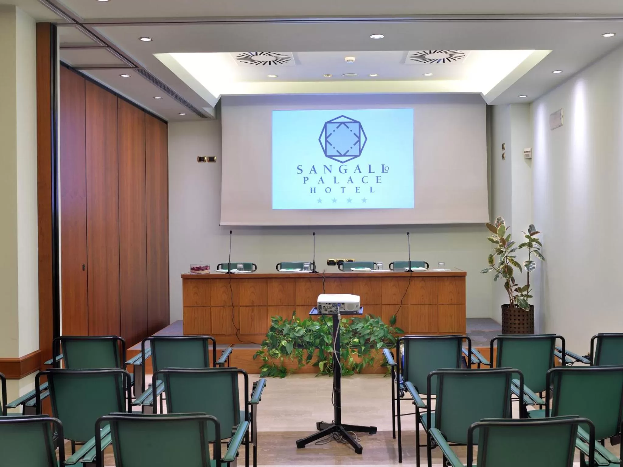 Meeting/conference room in Sangallo Palace