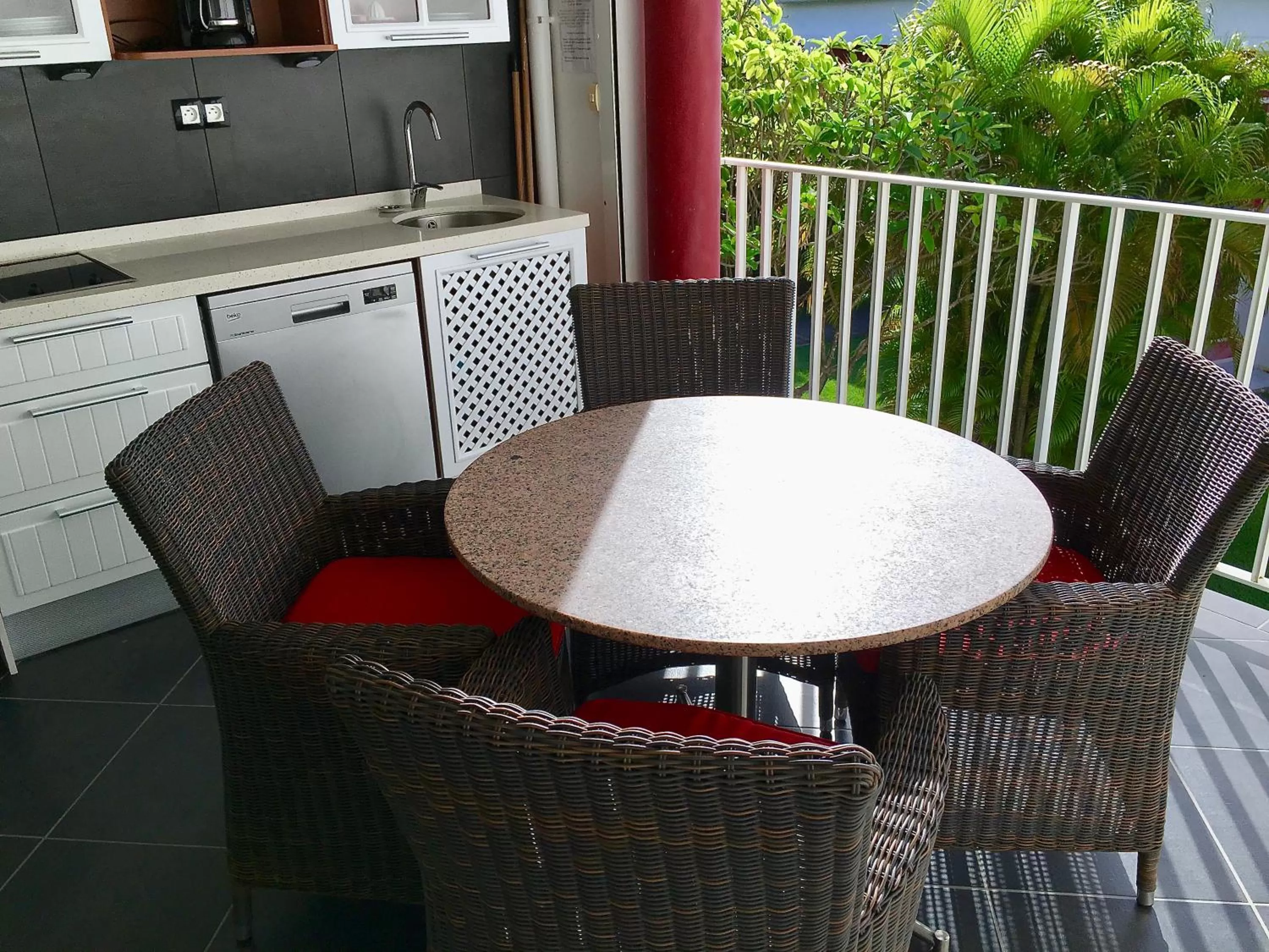 Balcony/Terrace in Résidence Le Vallon Guadeloupe Parc Piscine Appartements & Studios