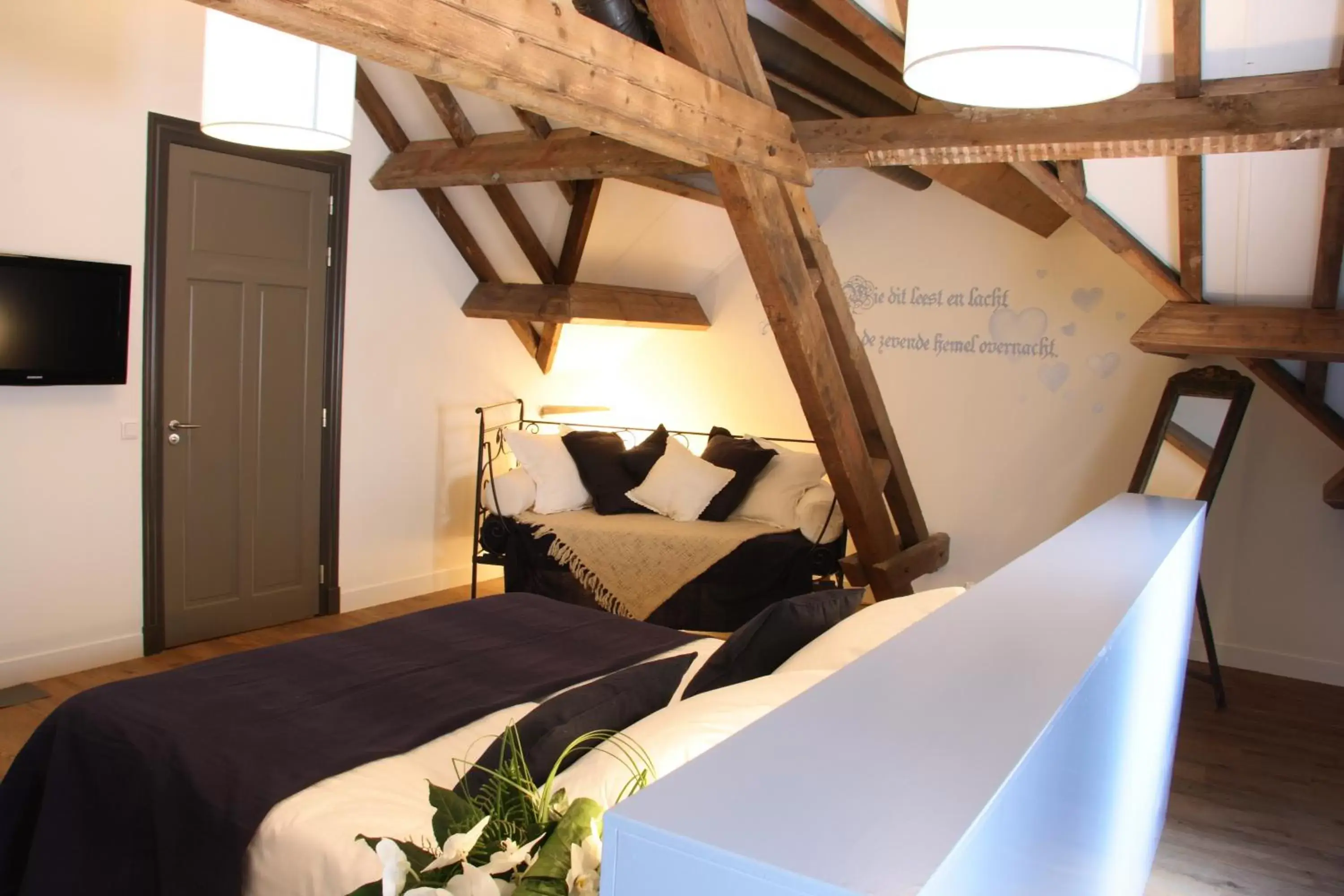 Bedroom, Bed in Herberg de Brabantse Kluis