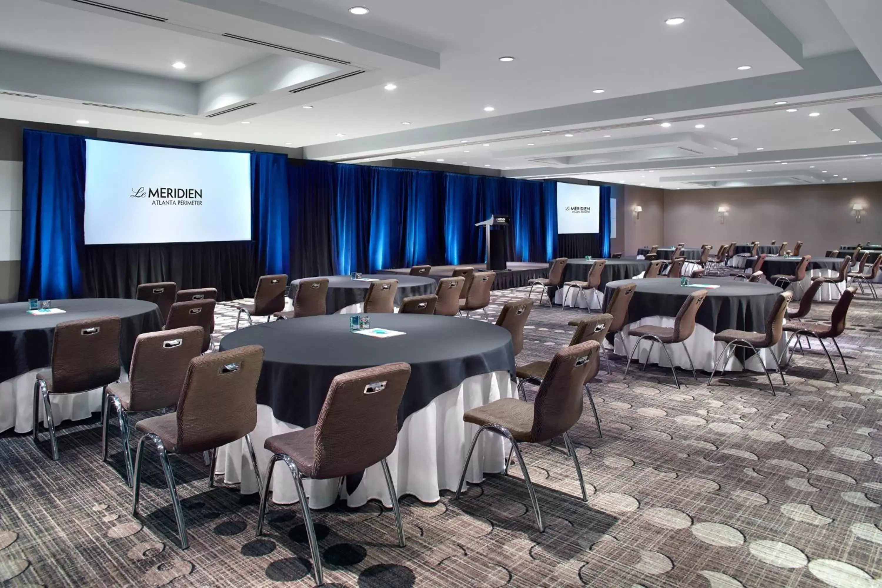 Meeting/conference room in Le Meridien Atlanta Perimeter