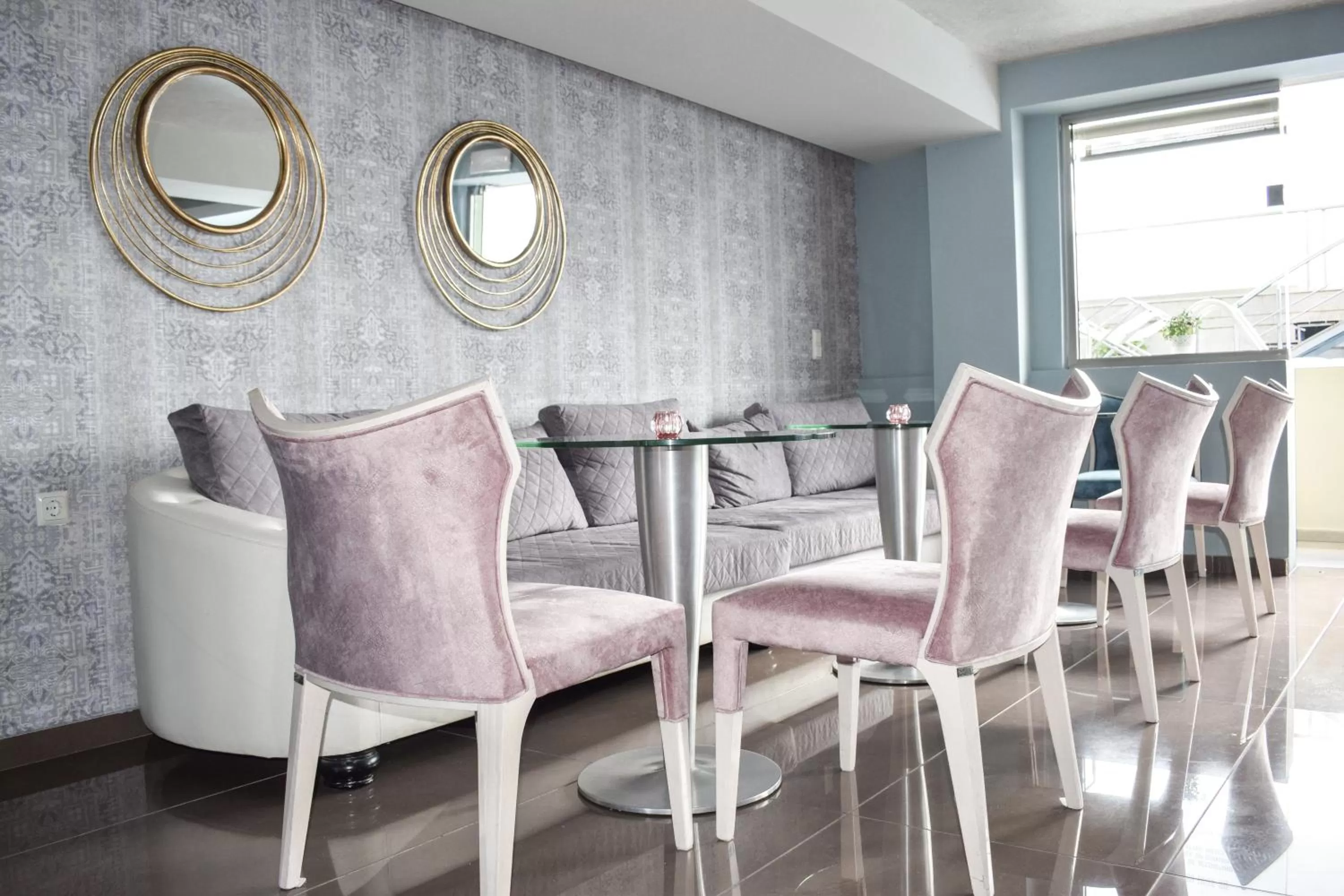 Communal lounge/ TV room in Principal New Leisure Hotel