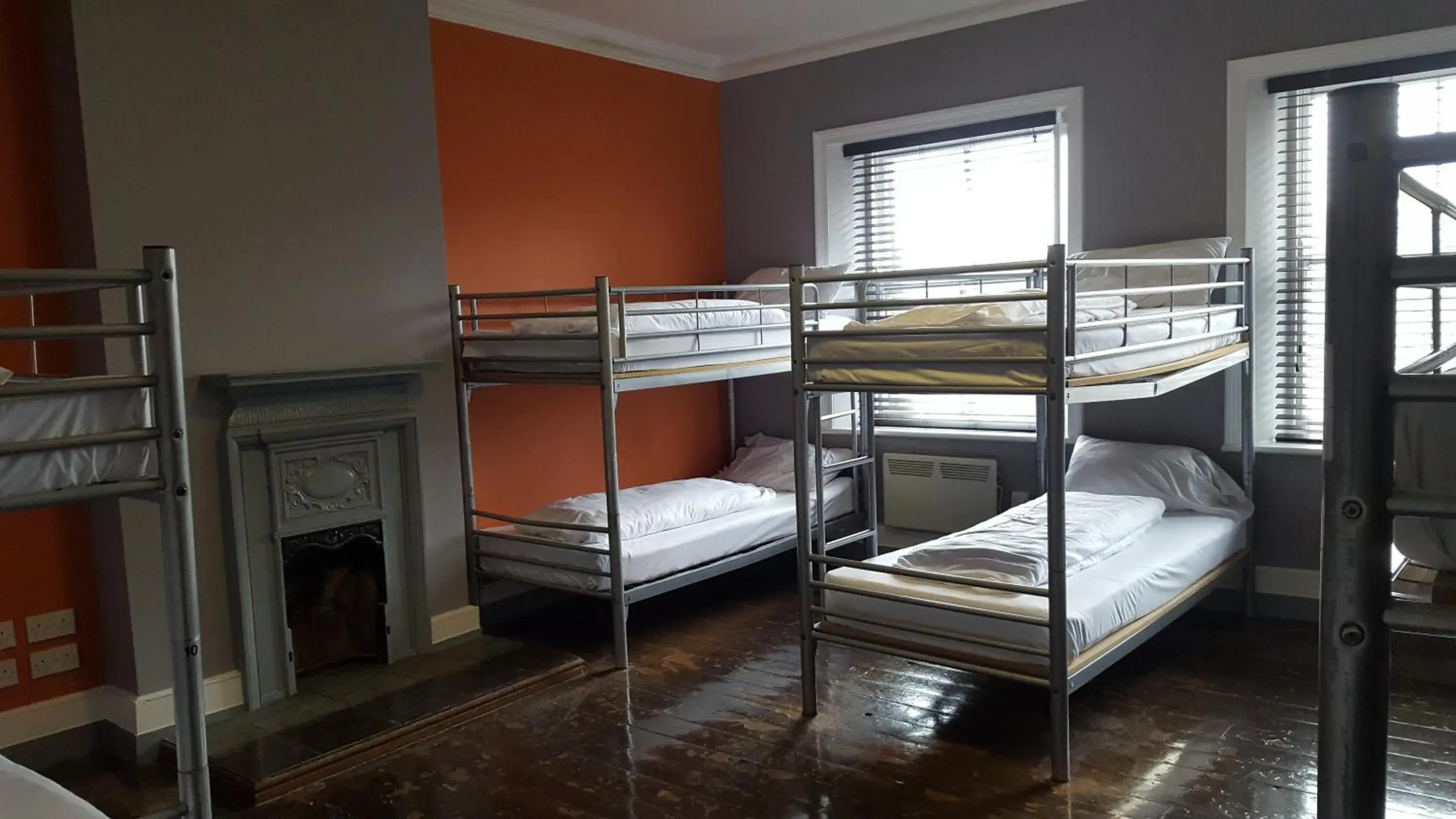 Bedroom, Bunk Bed in Albatross Hostel