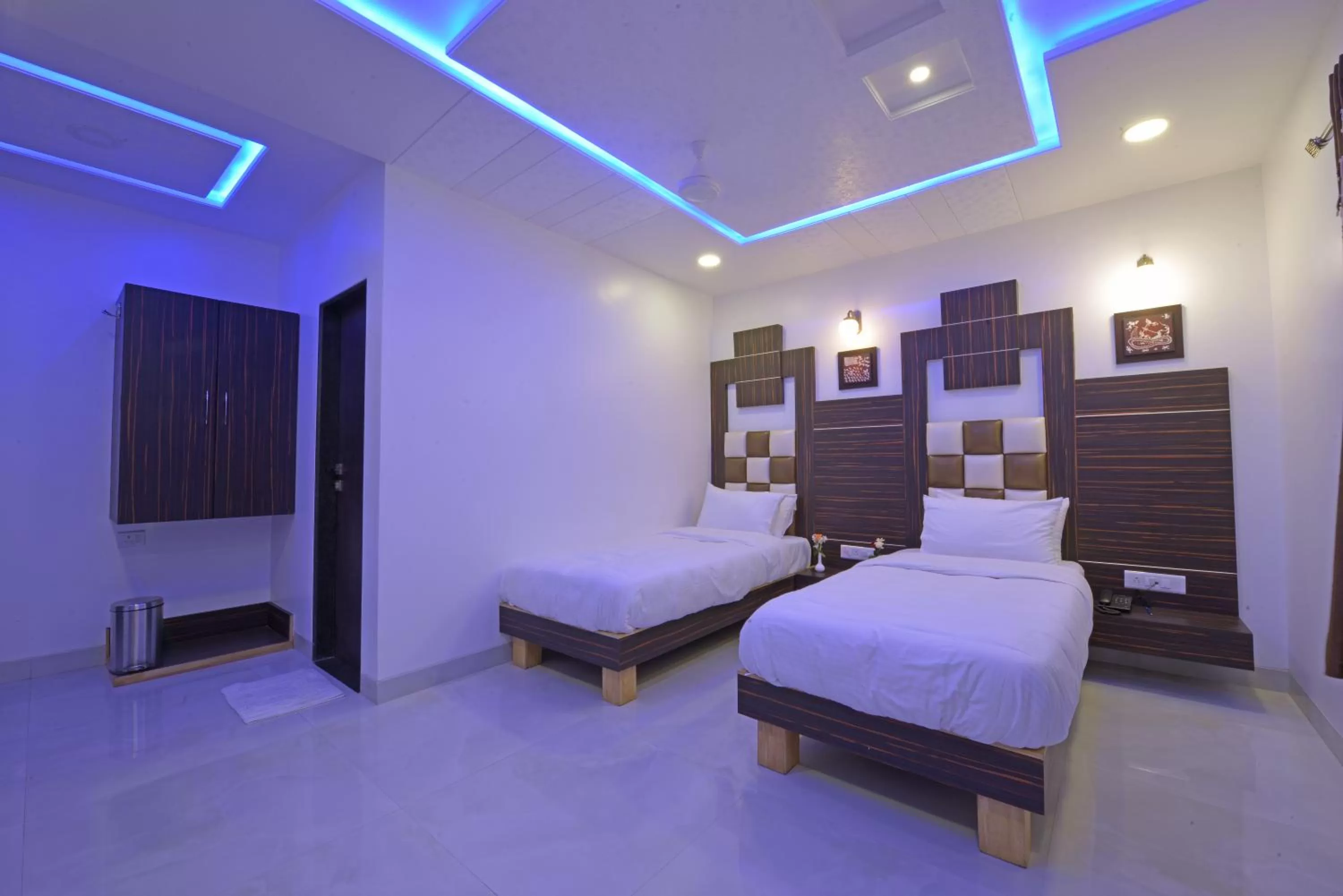 Bed in Hotel JP International