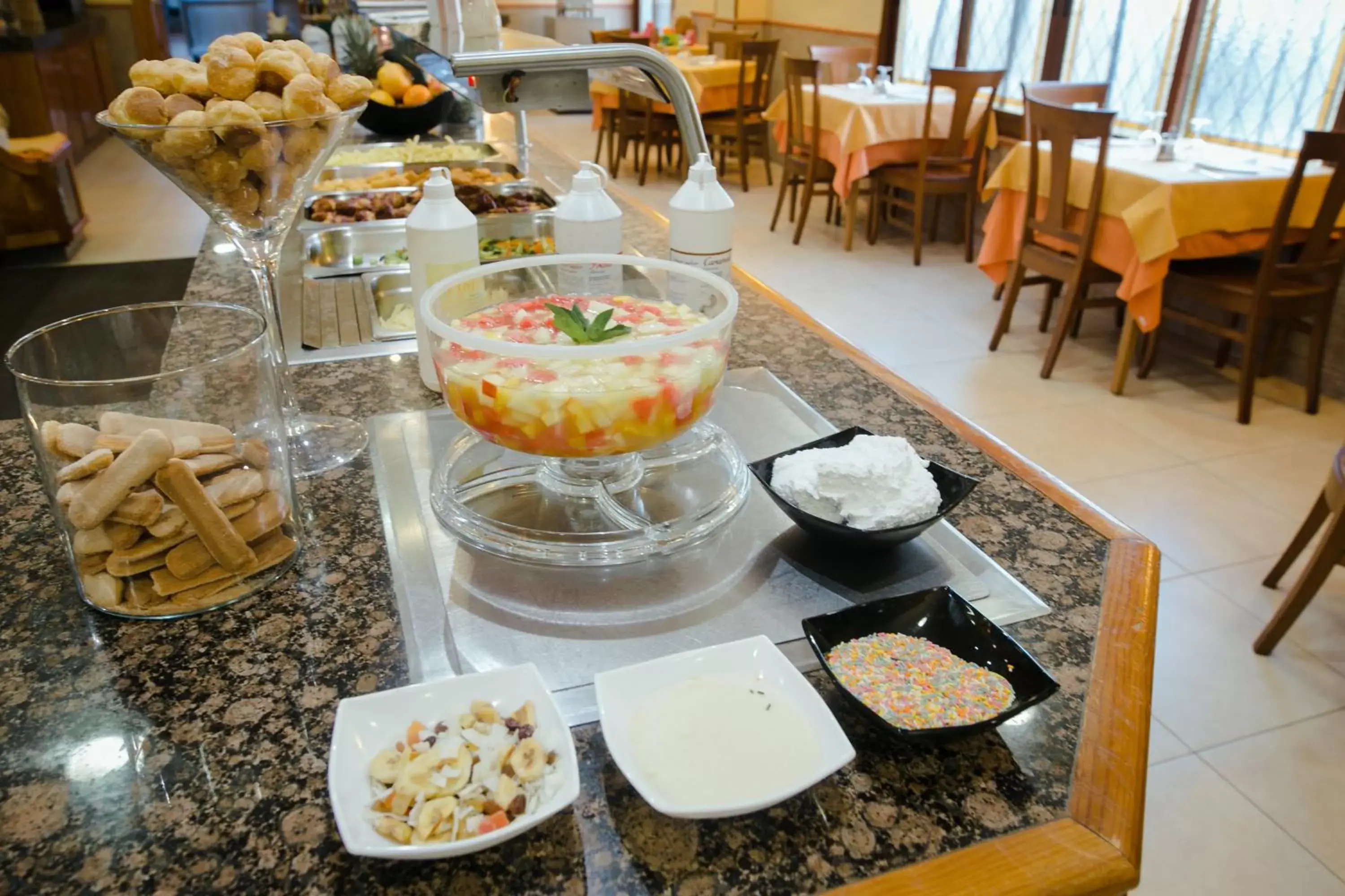 Buffet breakfast in Ona Las Rampas Buffet breakfast in Ona Las Rampas