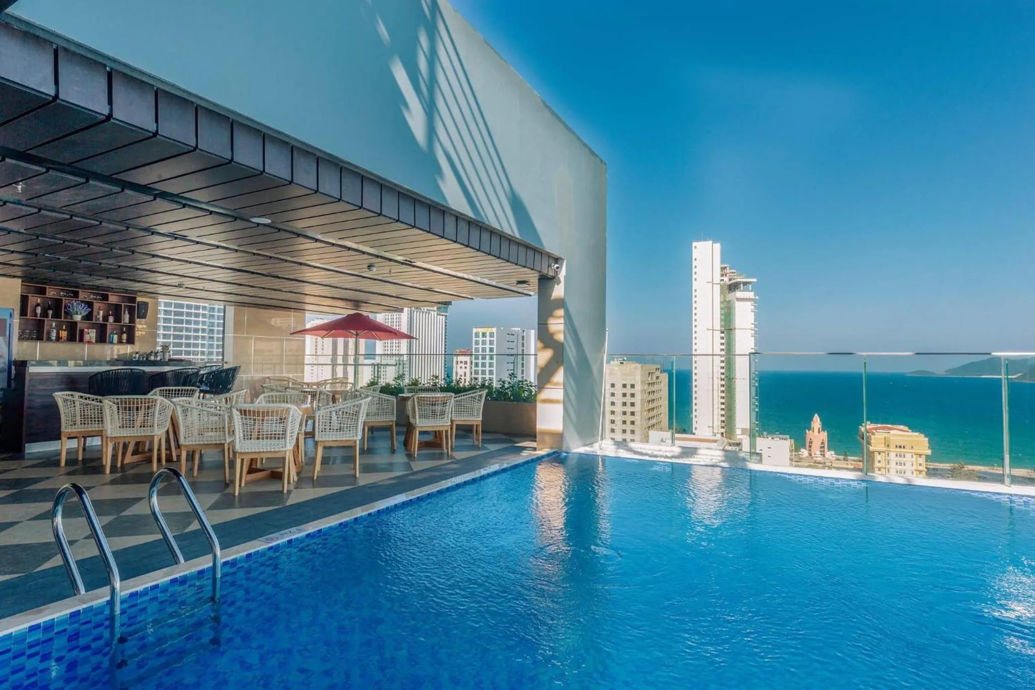 Pool view in LeMore Hotel Nha Trang