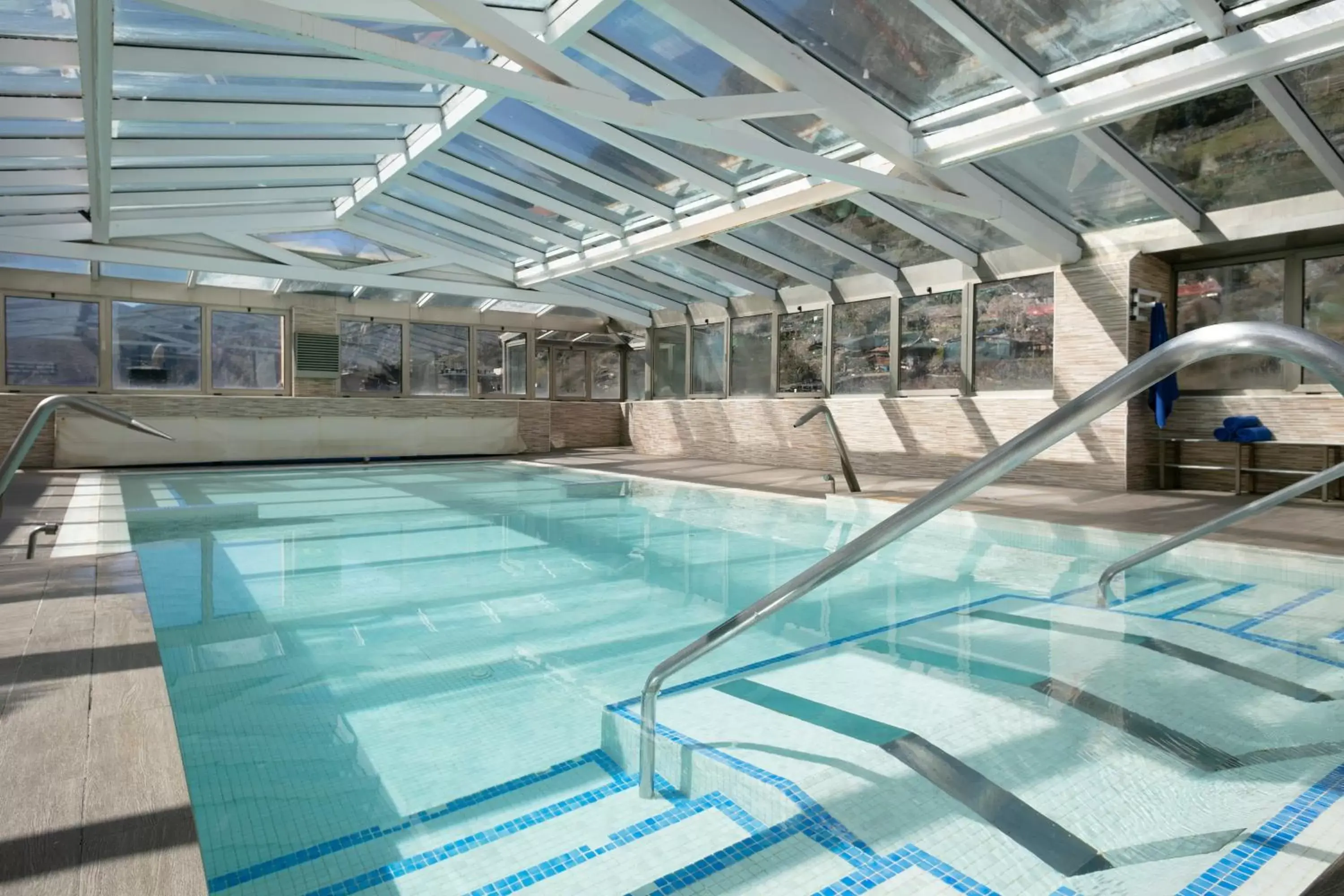 Spa and wellness centre/facilities, Swimming Pool in Hotel Best Andorra Center