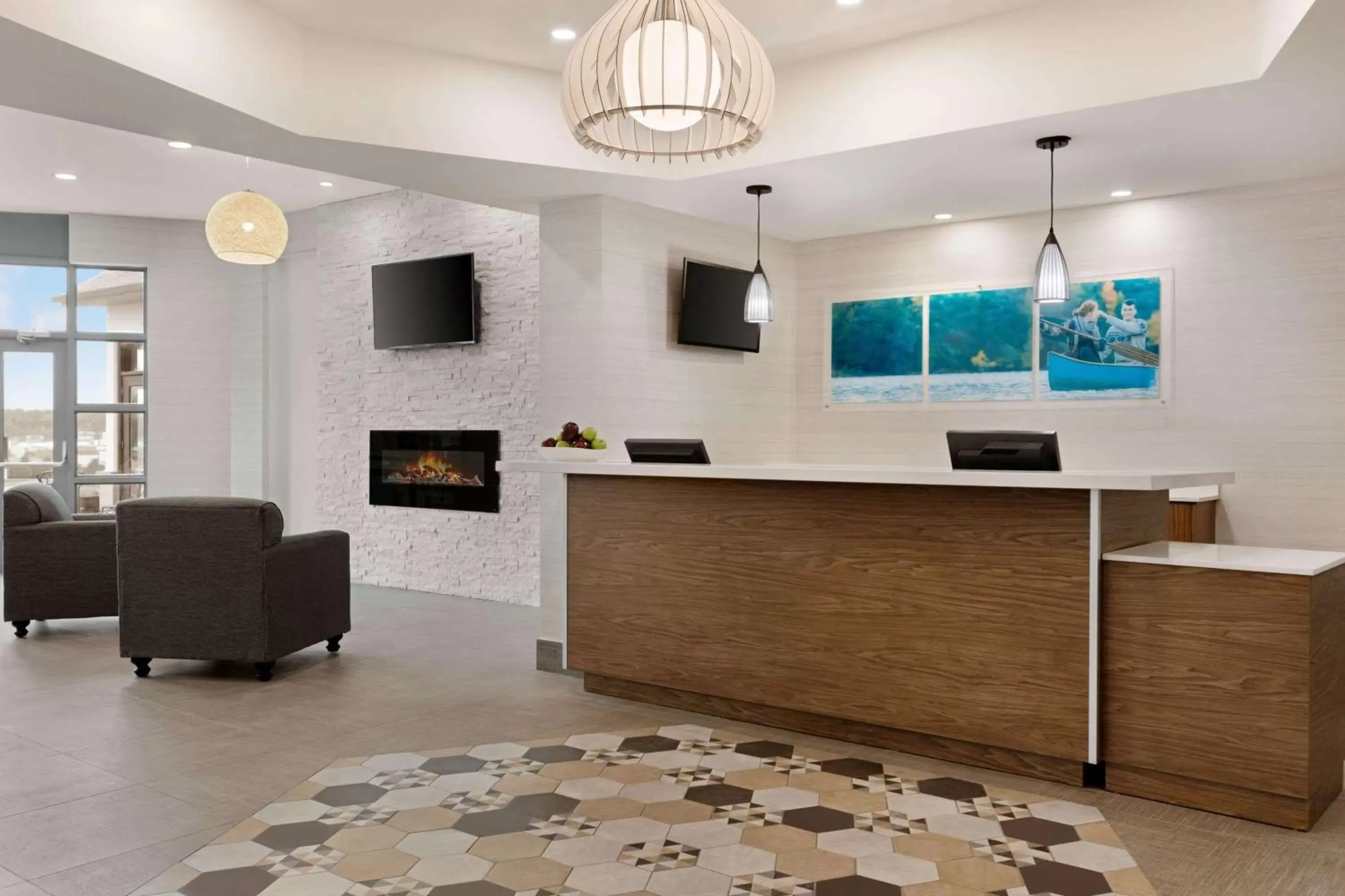 Lobby or reception in Days Inn by Wyndham Kingston Lobby or reception in Days Inn by Wyndham Kingston