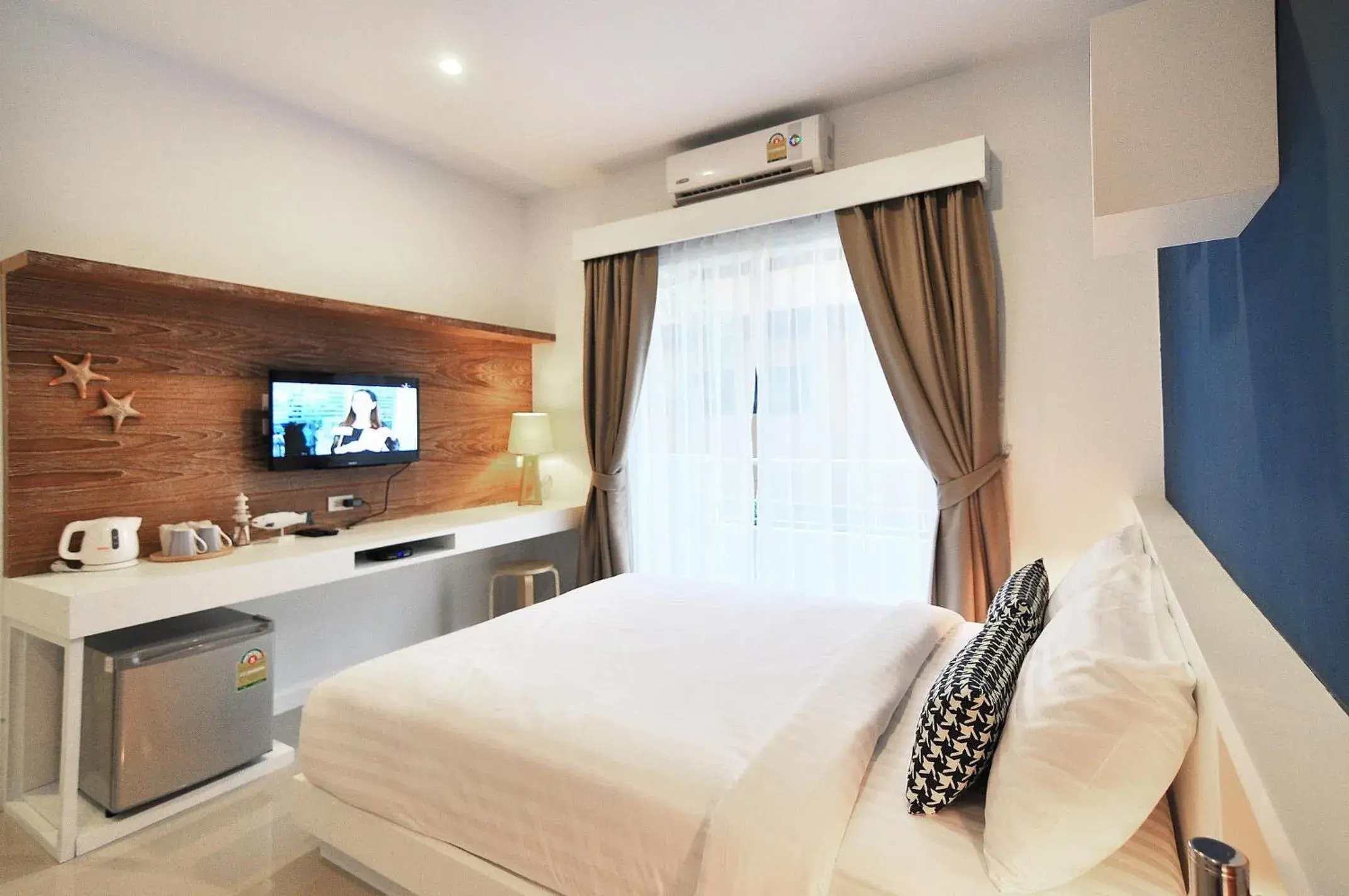 Day, Bed in Chill House at Naiyang Day, Bed in Chill House at Naiyang