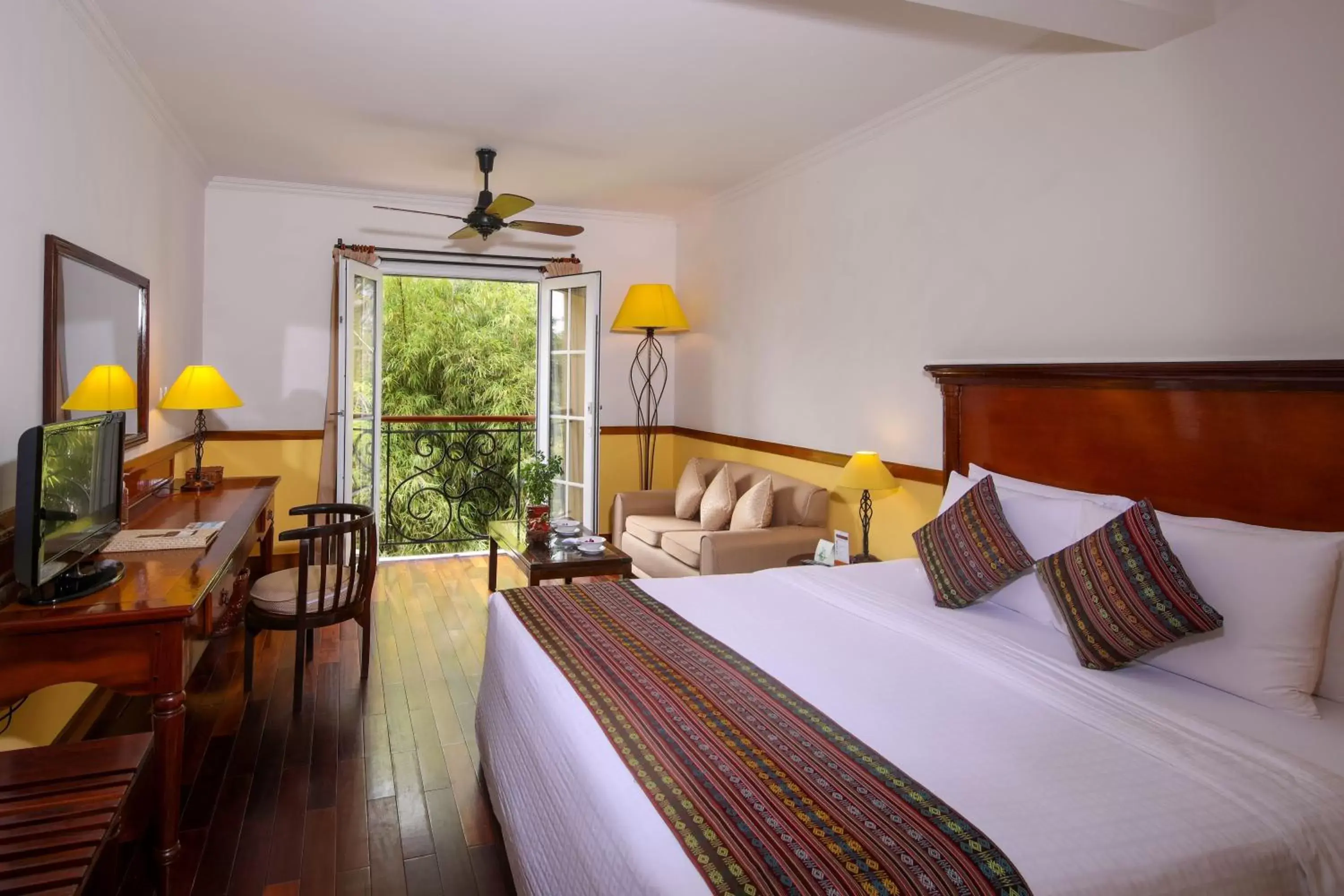 Bedroom, Bed in Victoria Can Tho Resort Bedroom, Bed in Victoria Can Tho Resort