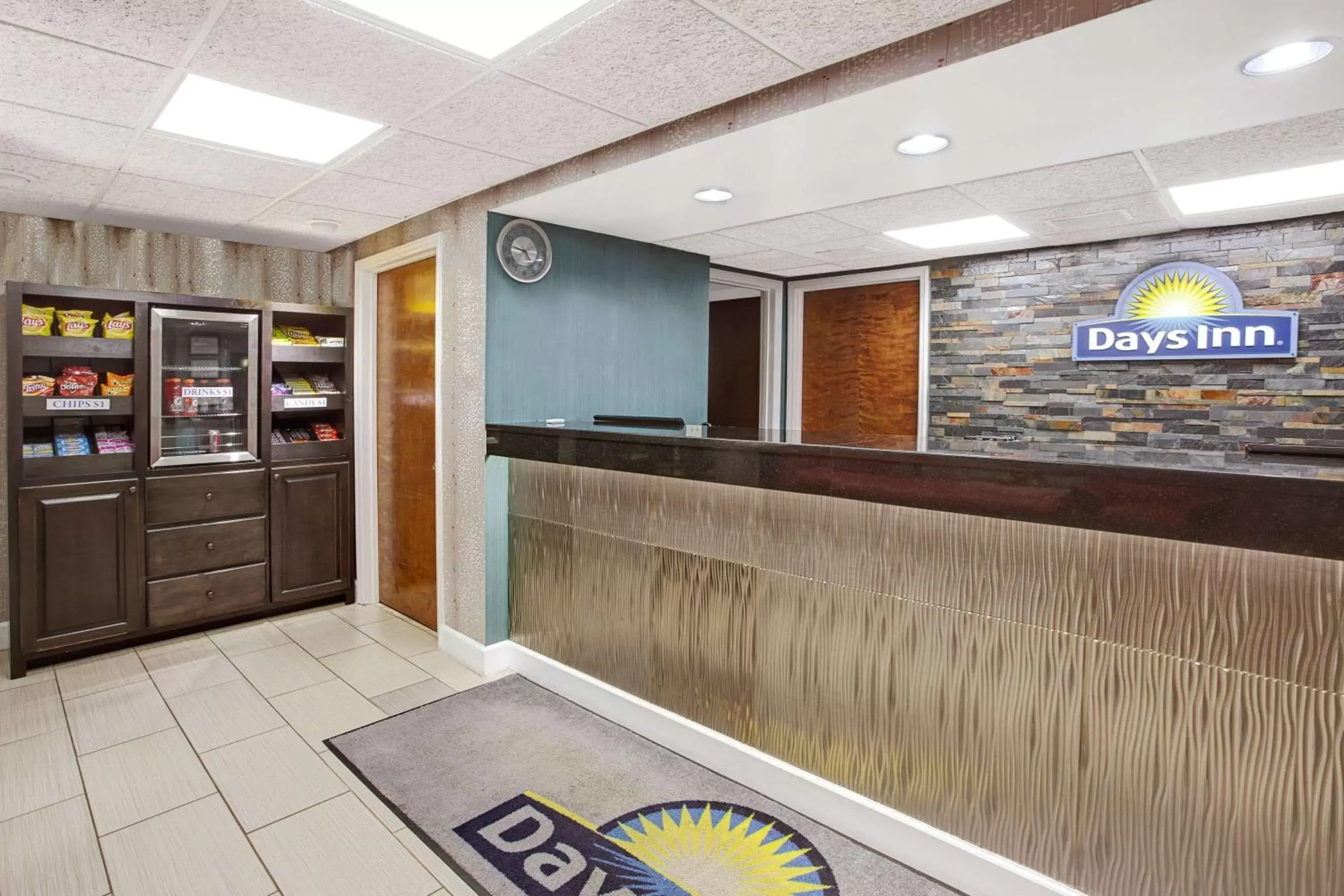 Lobby or reception, Lobby/Reception in Days Inn by Wyndham Acworth