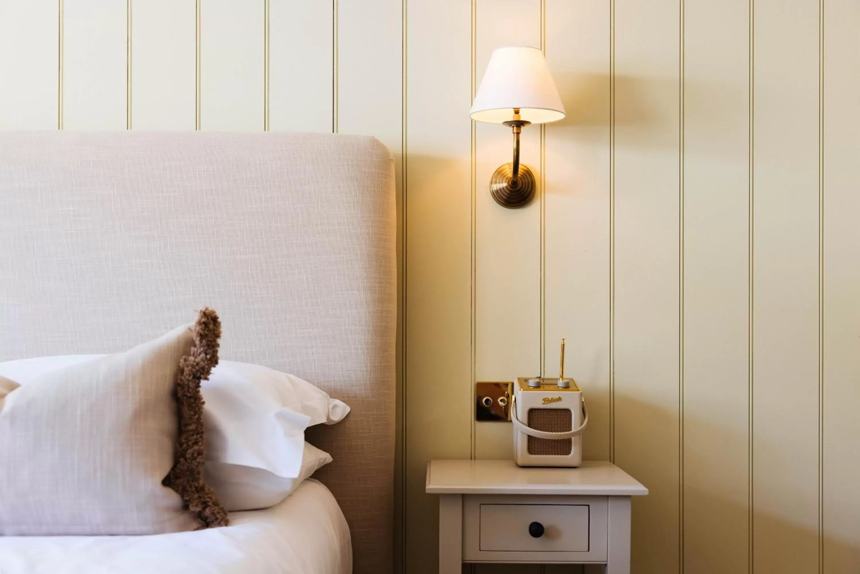 Bedroom, Seating Area in The Yard in Bath Hotel