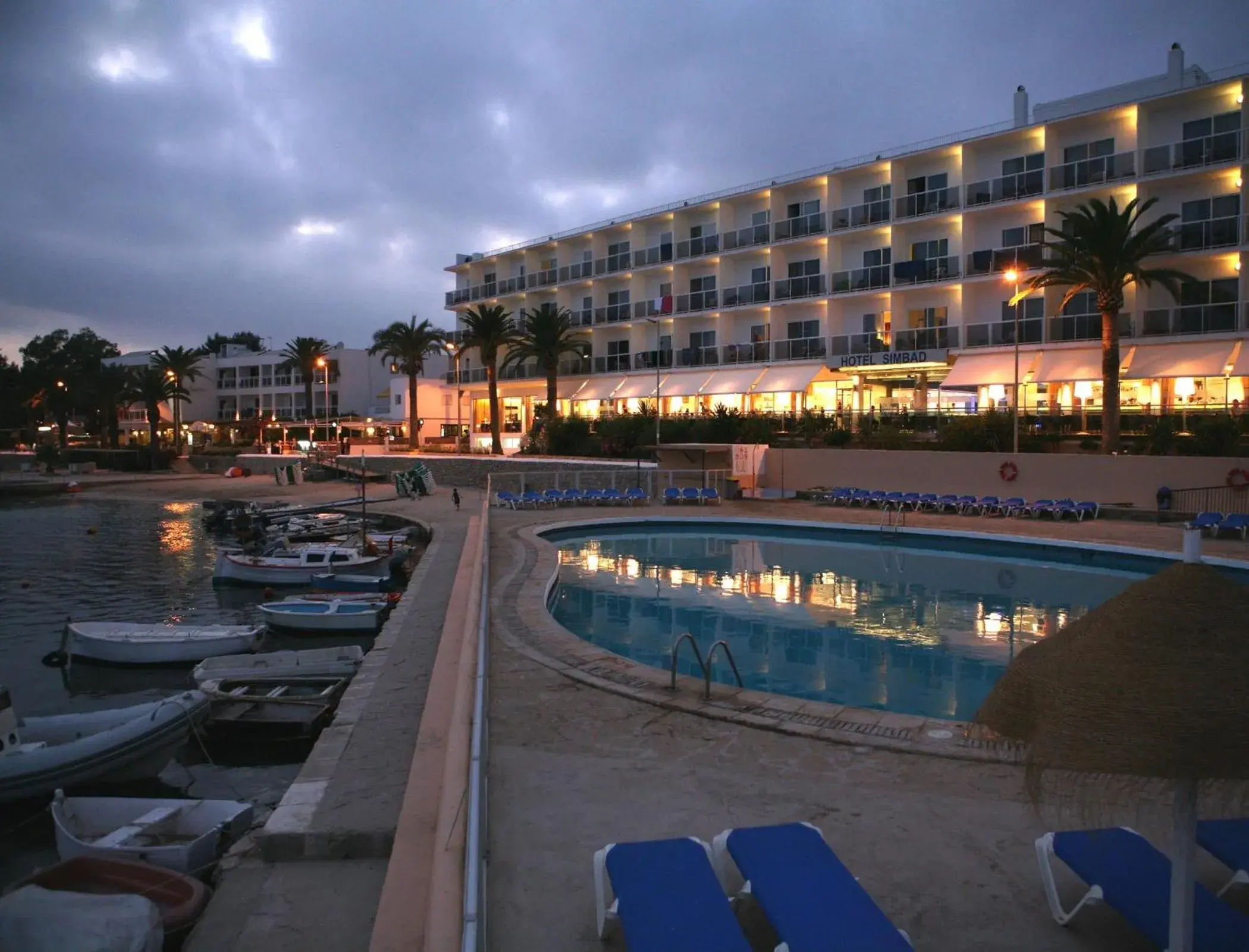 Facade/entrance, Swimming Pool in Hotel Simbad Ibiza & Spa