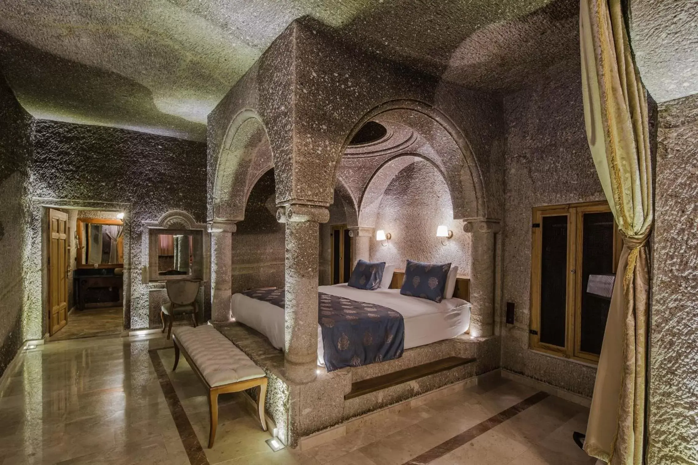 Bed in Lunar Cappadocia Hotel