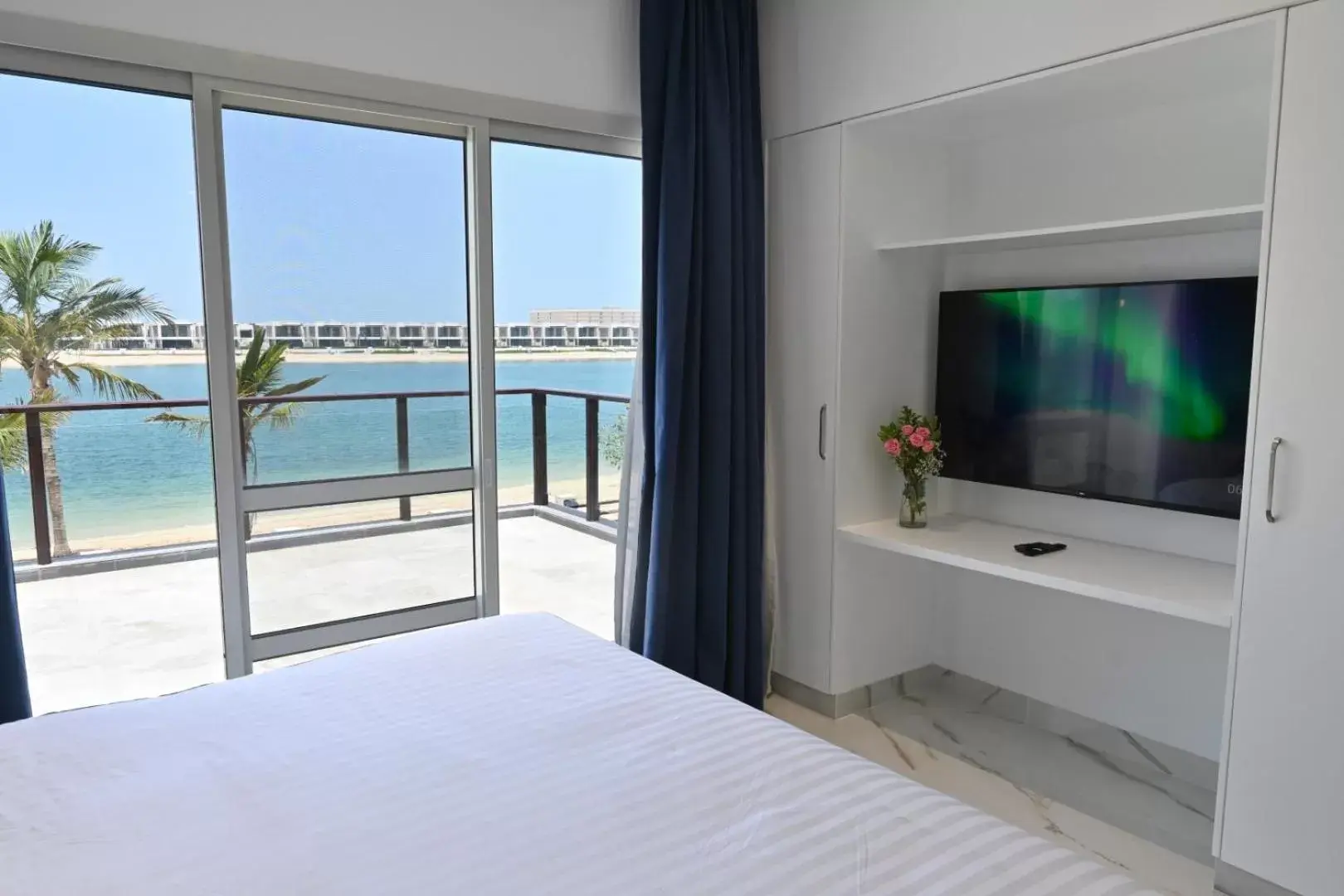 Balcony/Terrace, Bed in Jannah Hotel Apartments & Villas
