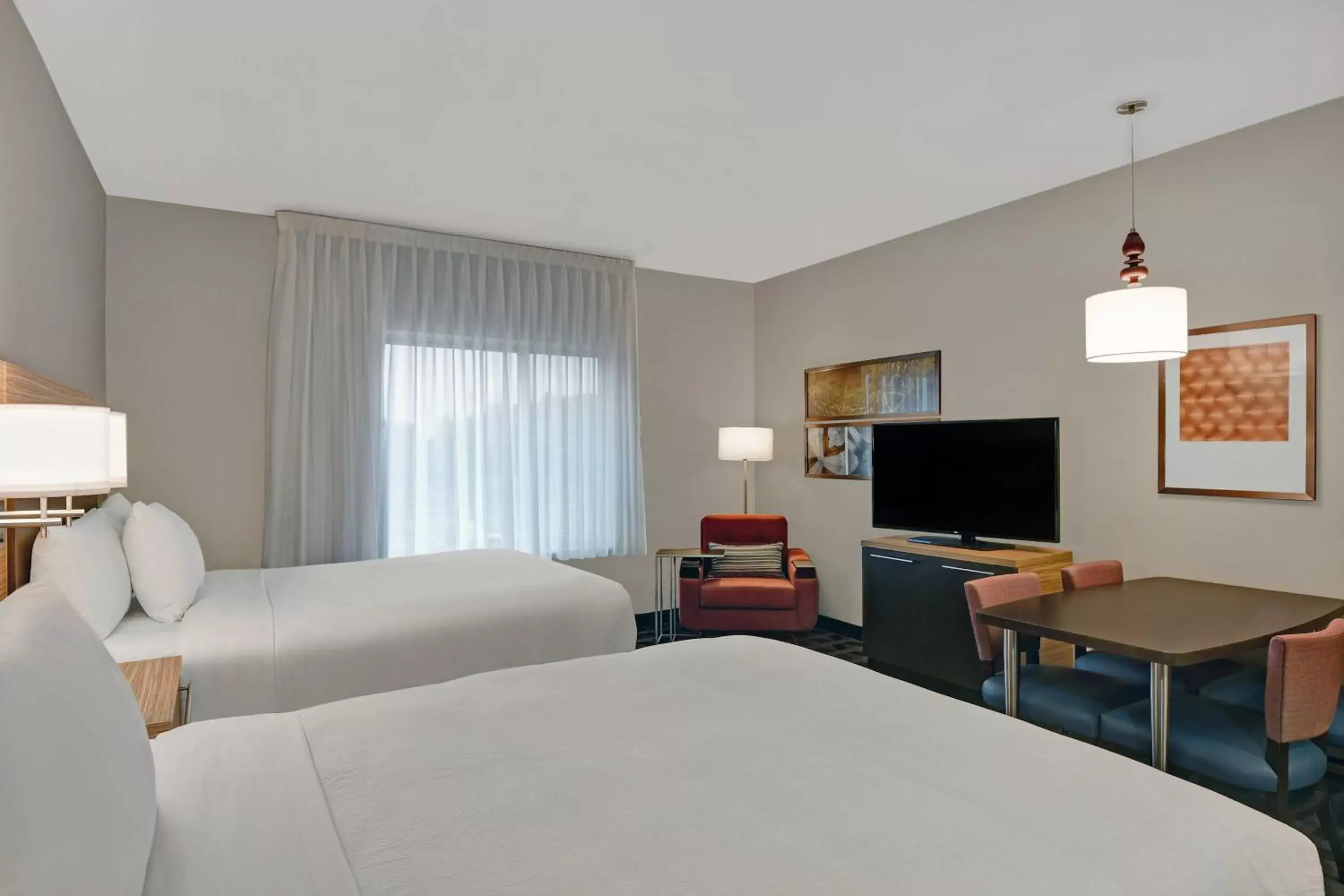 Photo of the whole room, Bed in TownePlace Suites By Marriott Lima