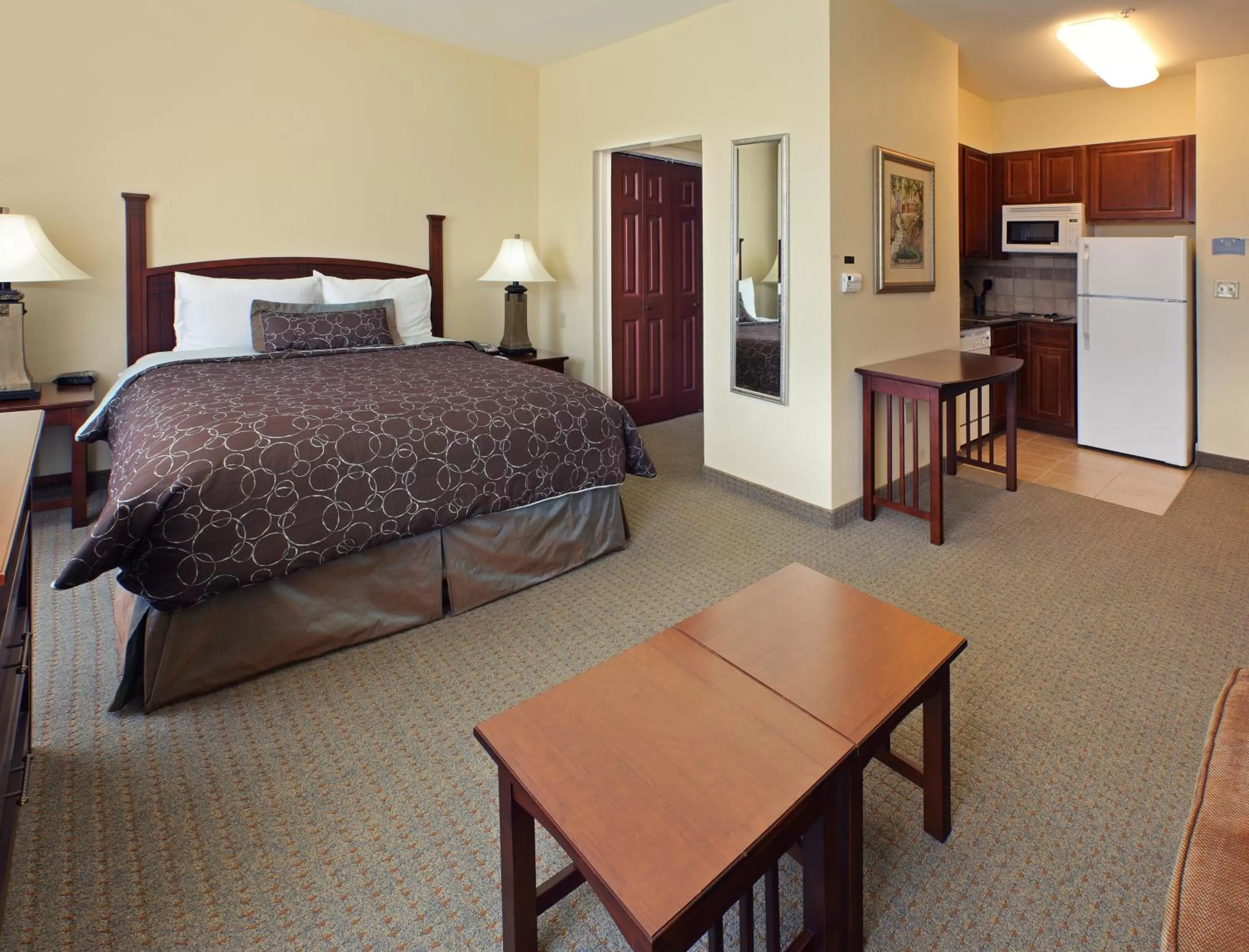 Bed in Staybridge Suites Hot Springs by IHG