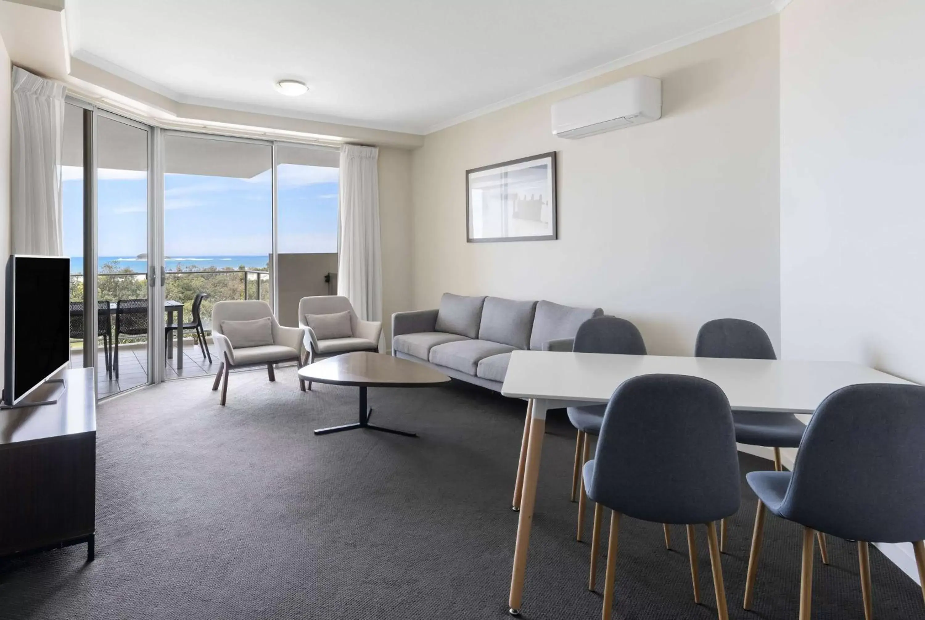 Living room in Ramada By Wyndham Marcoola Beach