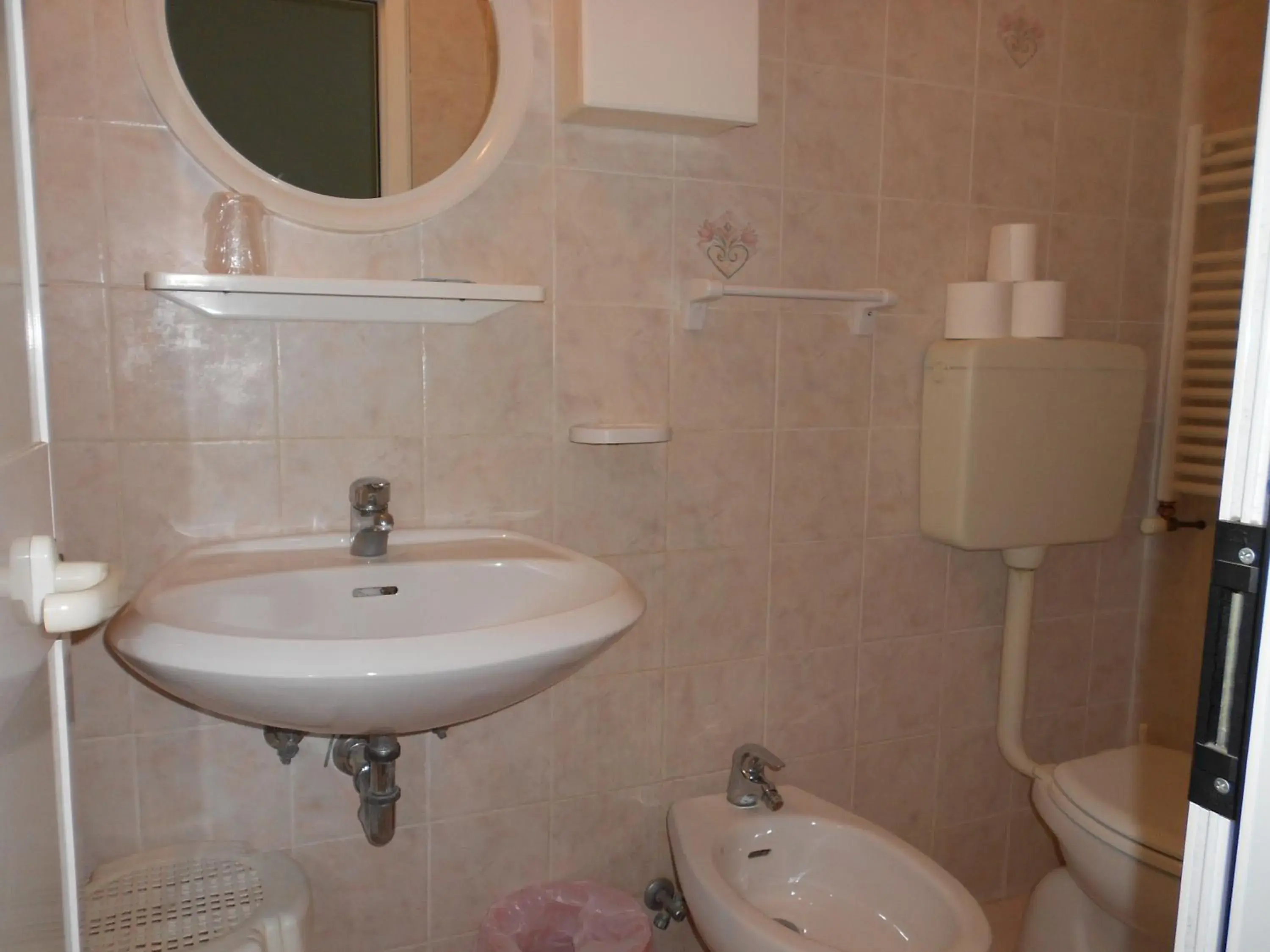 Bathroom in Hotel Laguna Blu