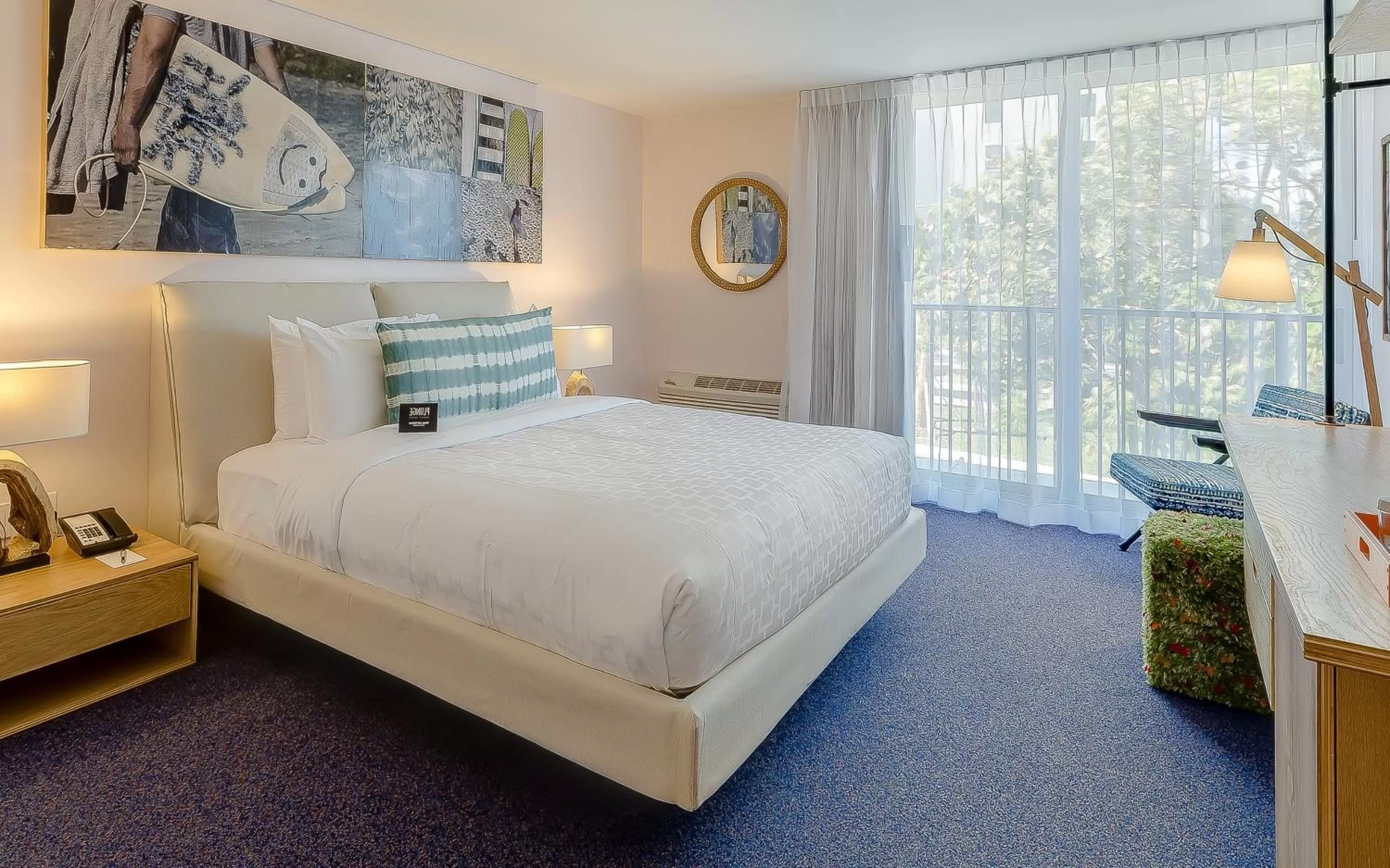 Bedroom, Bed in Plunge Beach Resort