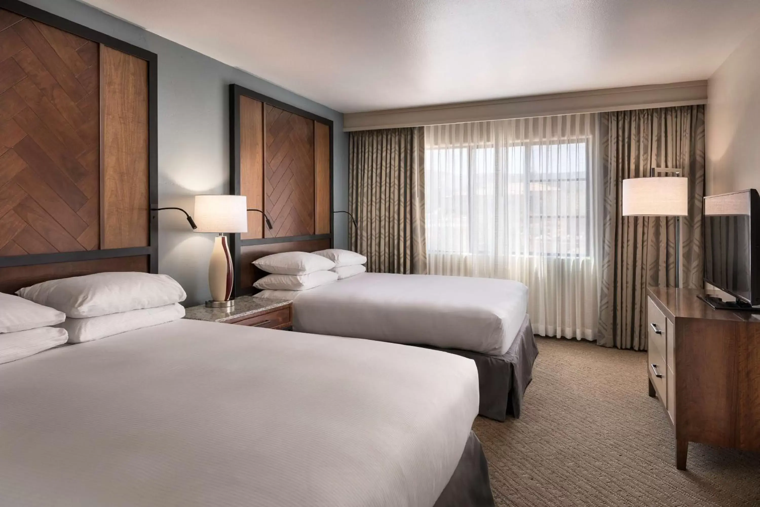 Bed in Hilton Sedona Resort at Bell Rock